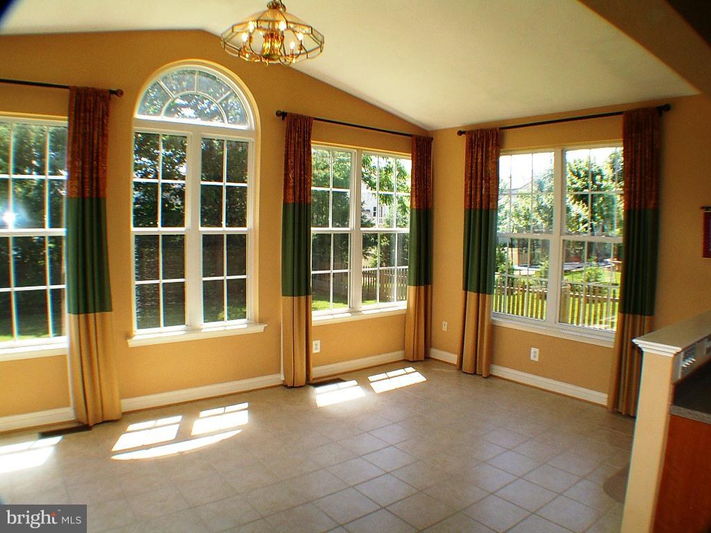 FIELDSTONE - Residential
