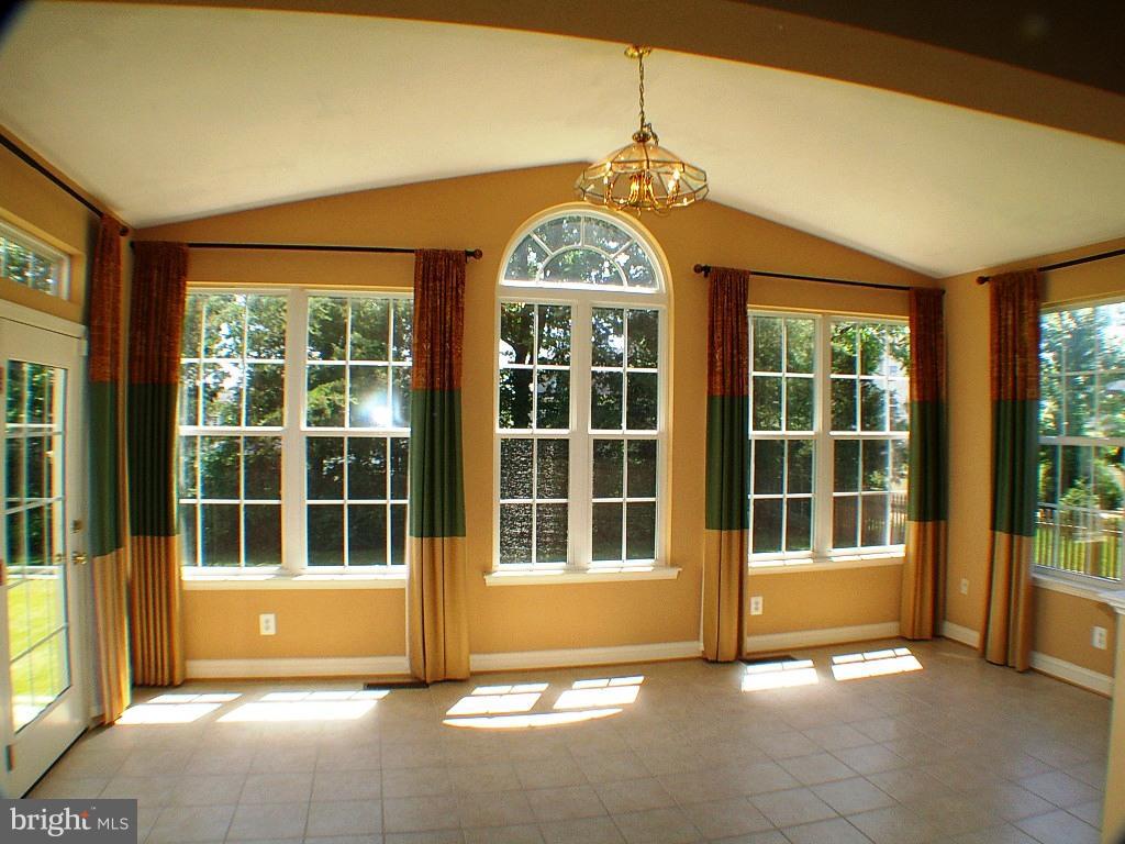 FIELDSTONE - Residential