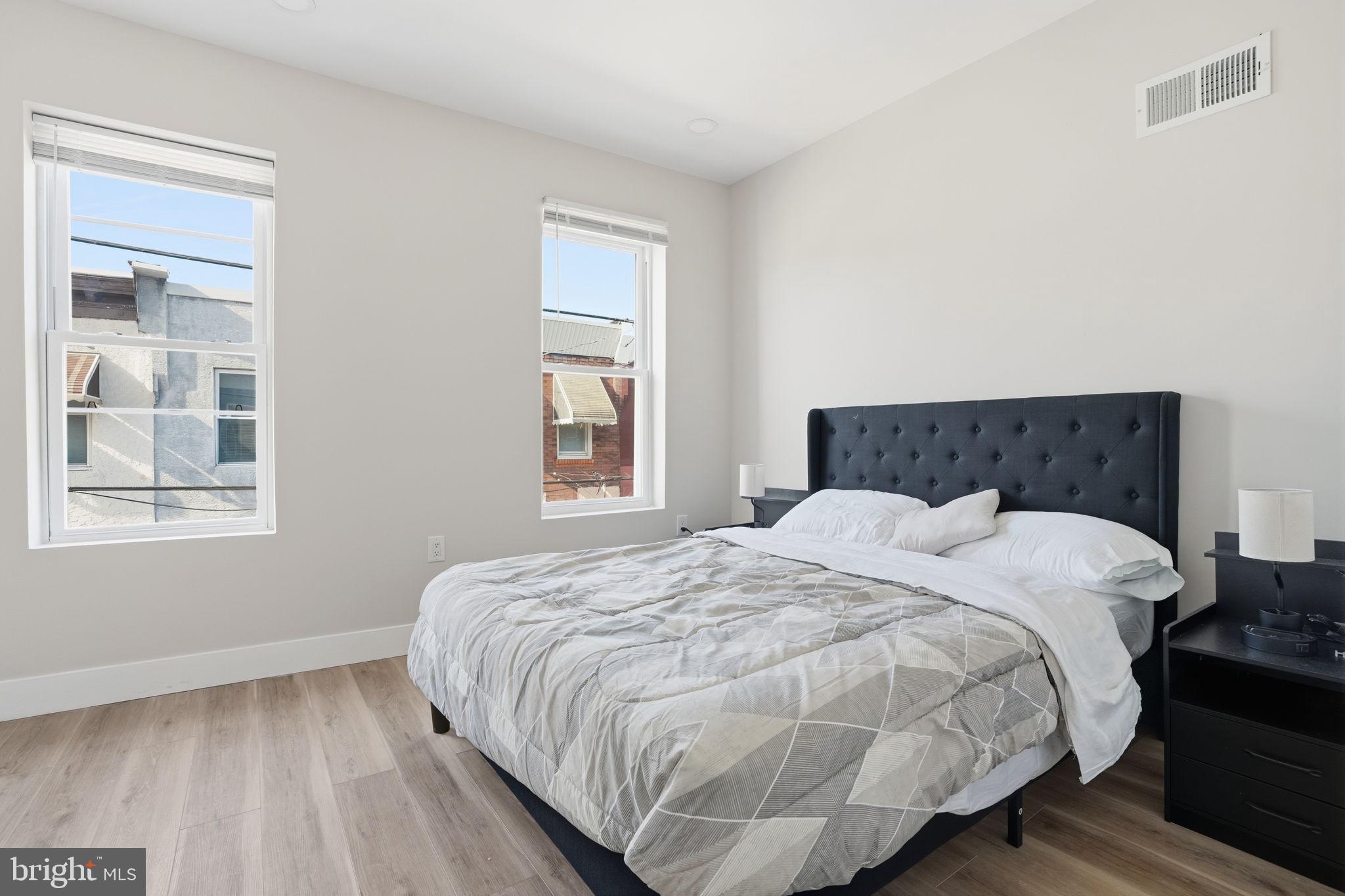 WHITMAN - Residential