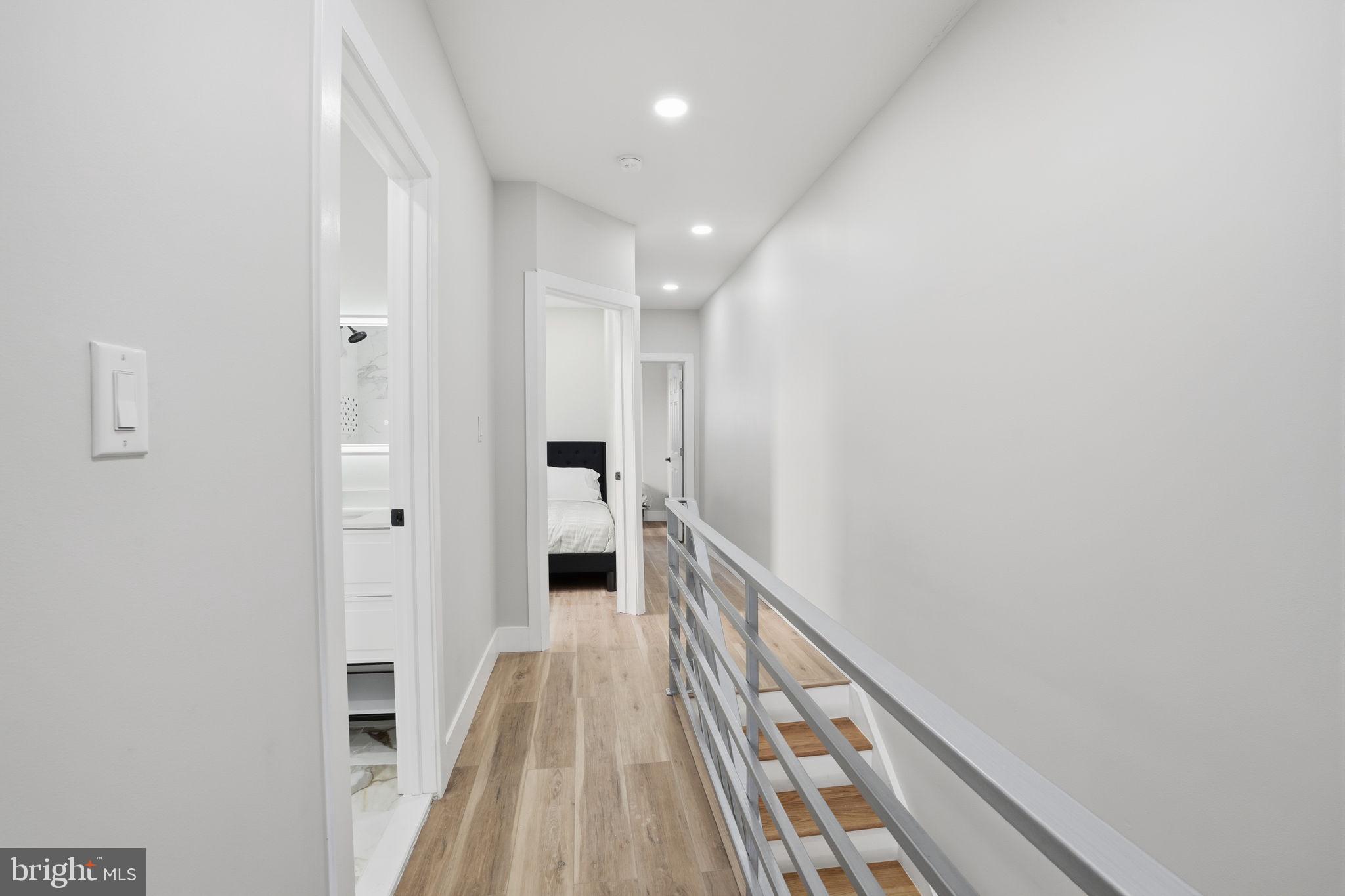 WHITMAN - Residential