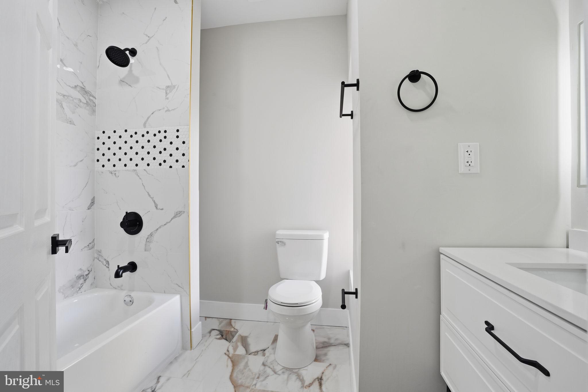 WHITMAN - Residential