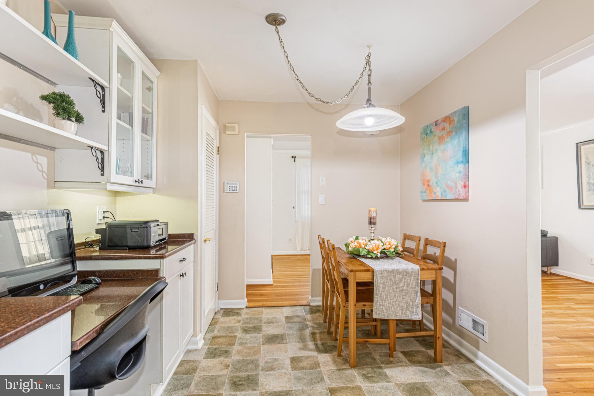 LUTHERVILLE - Residential