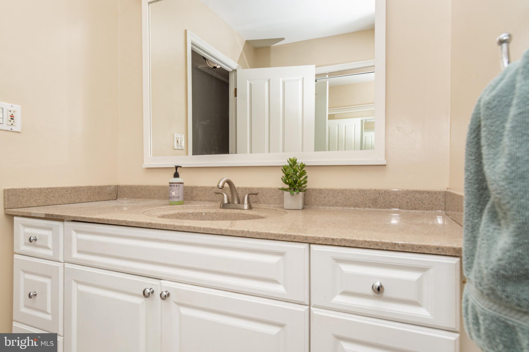 LUTHERVILLE - Residential