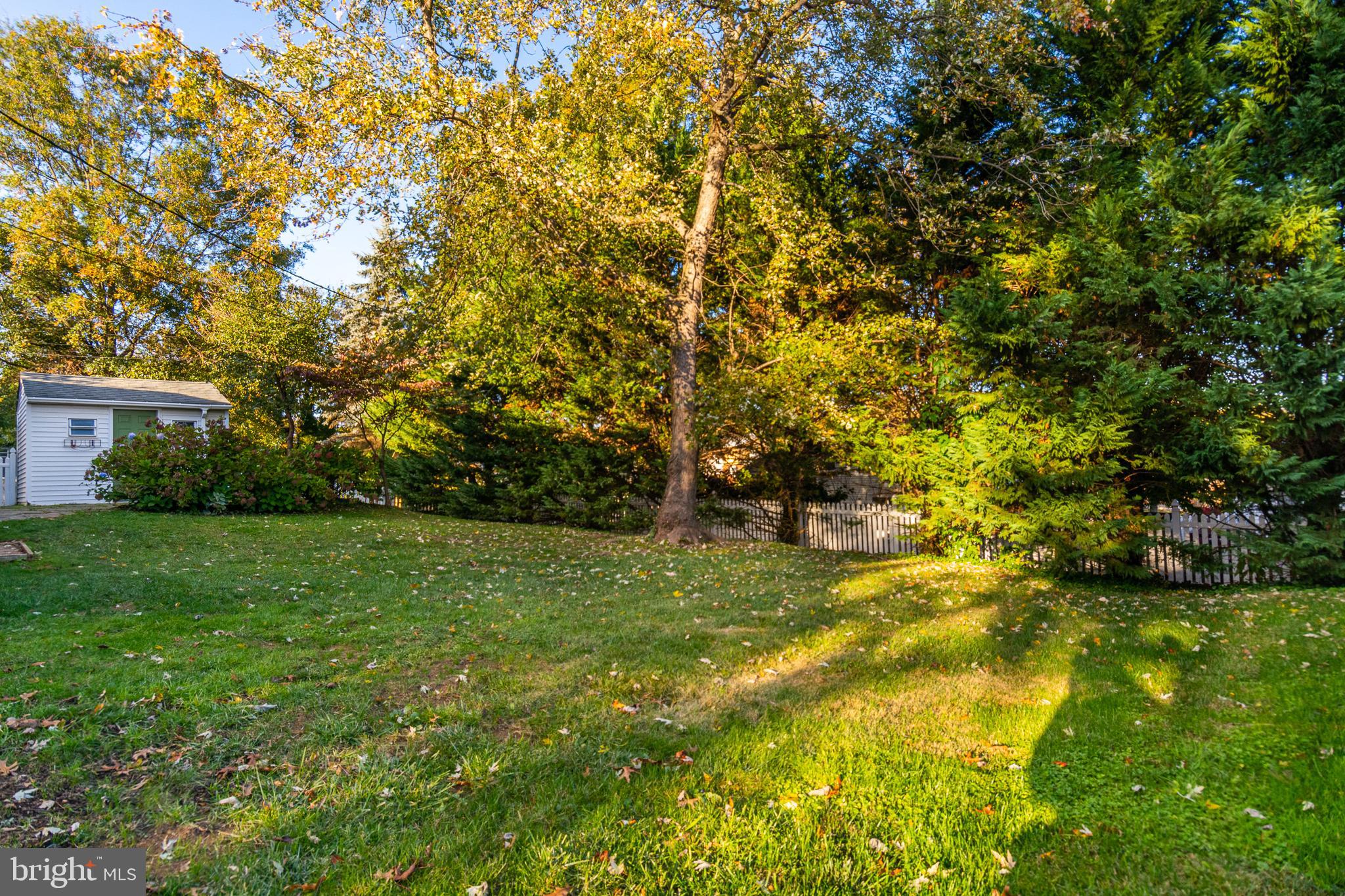 LUTHERVILLE - Residential