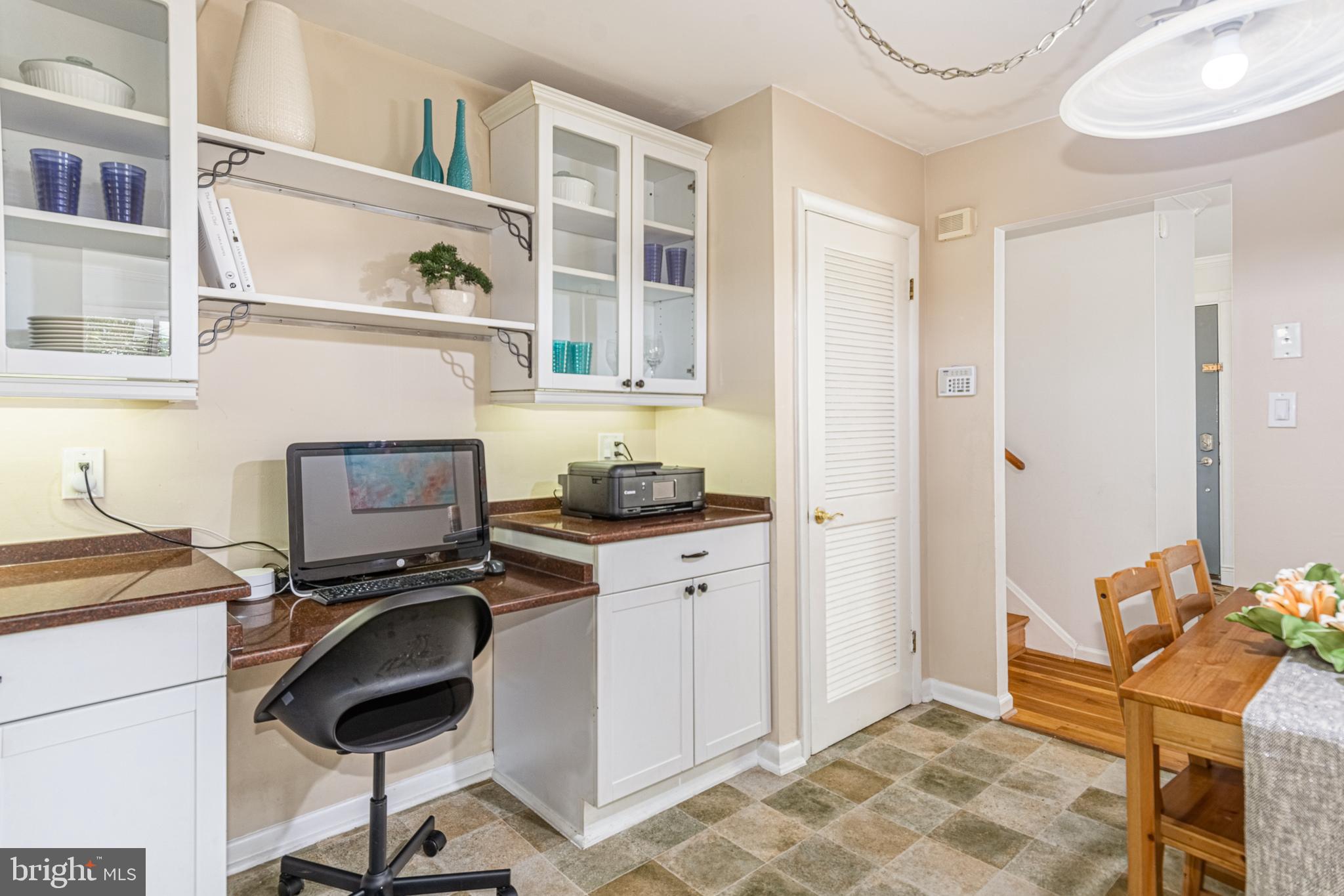 LUTHERVILLE - Residential