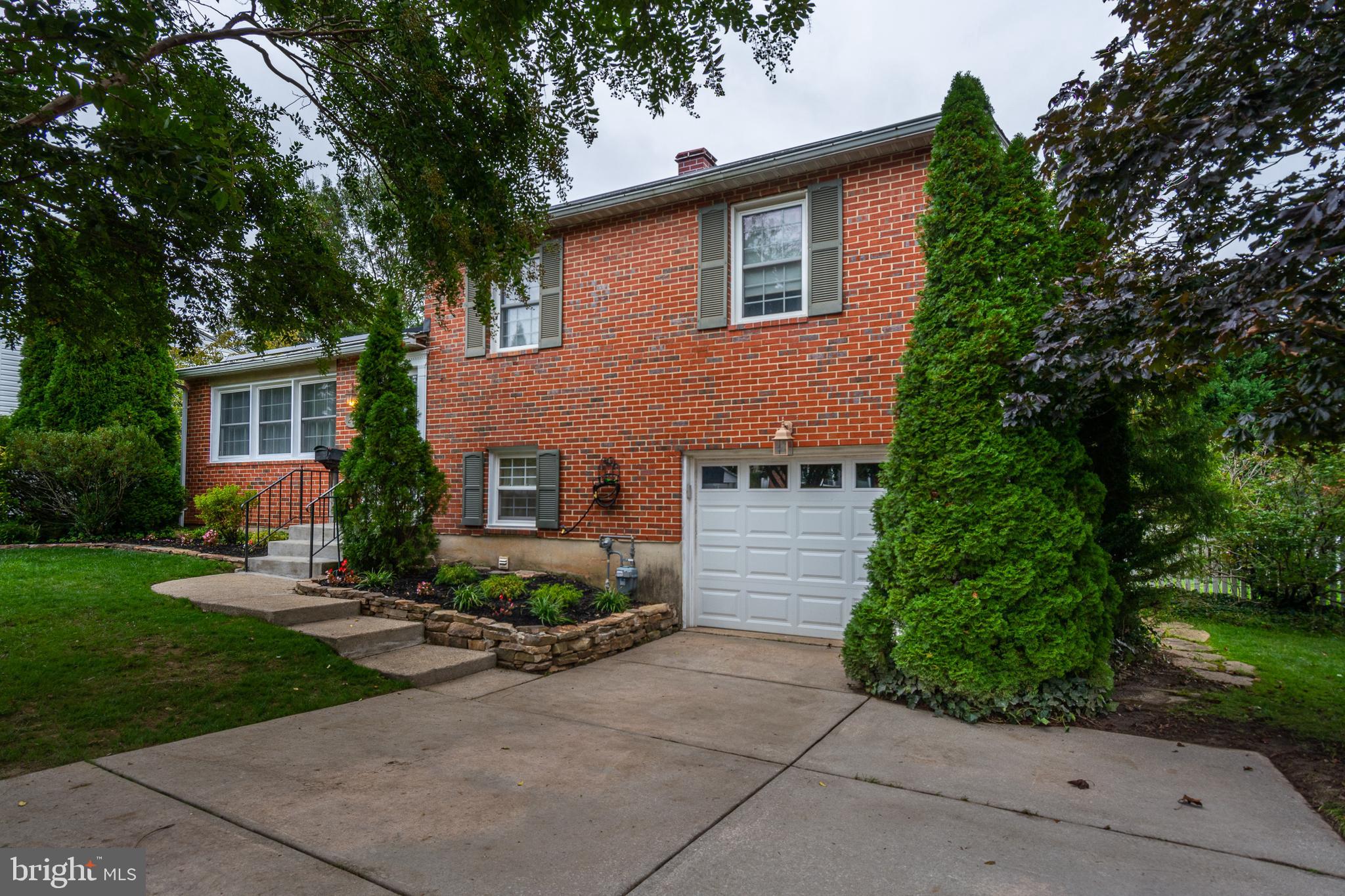 LUTHERVILLE - Residential