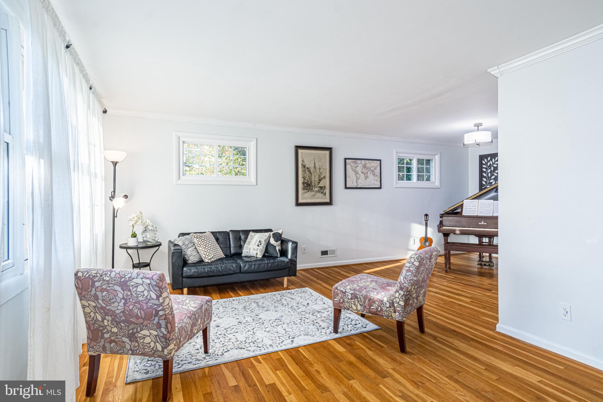 LUTHERVILLE - Residential