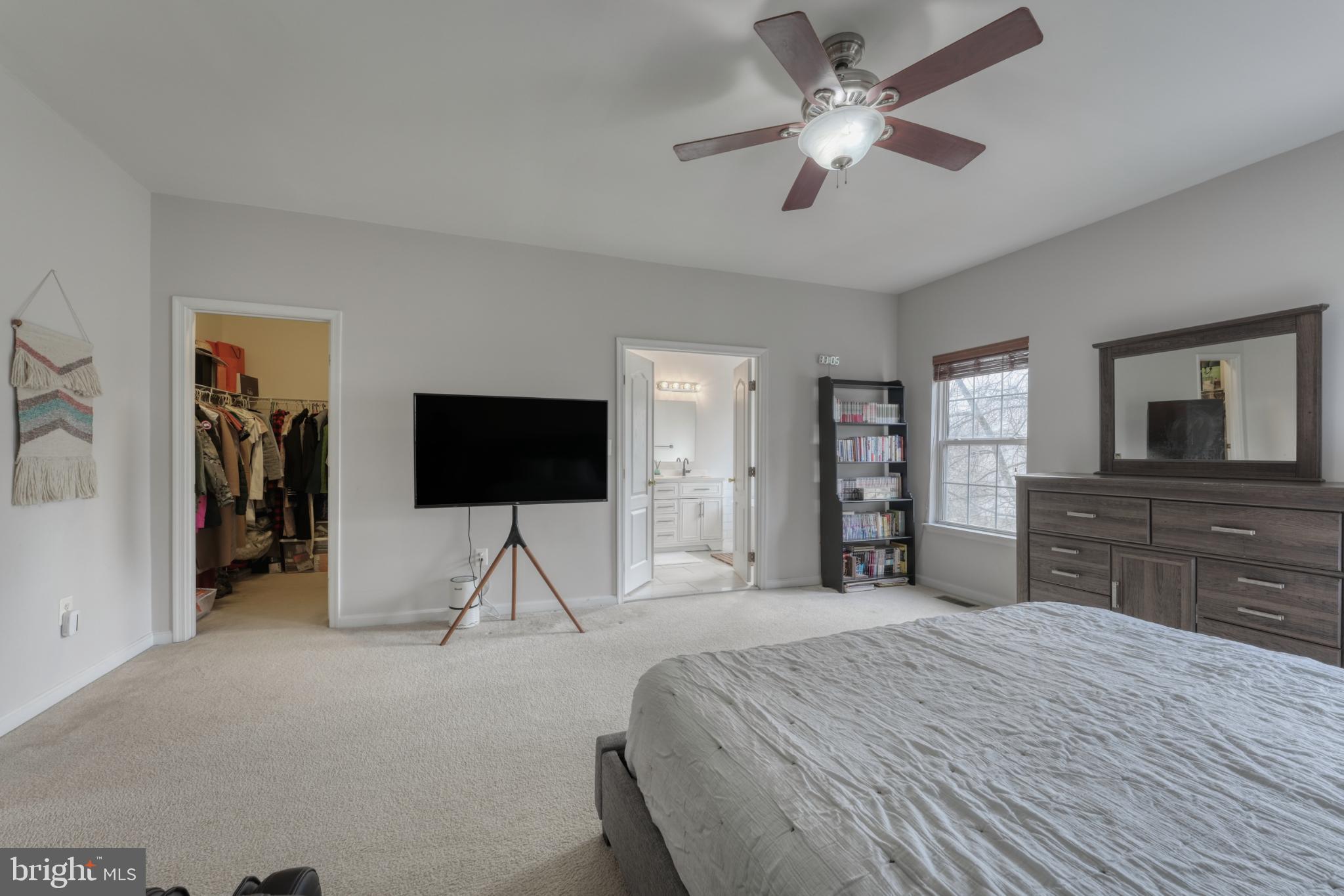 OLD CENTREVILLE TOWNES - Residential