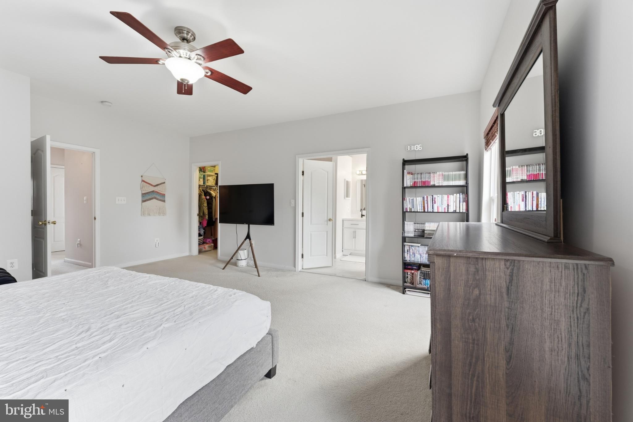 OLD CENTREVILLE TOWNES - Residential