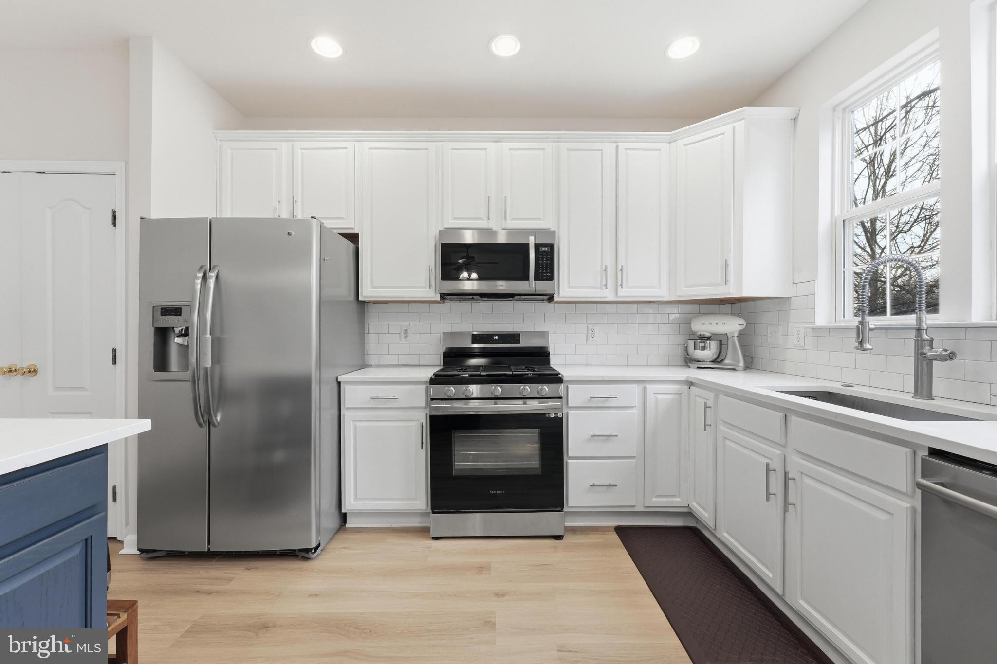 OLD CENTREVILLE TOWNES - Residential