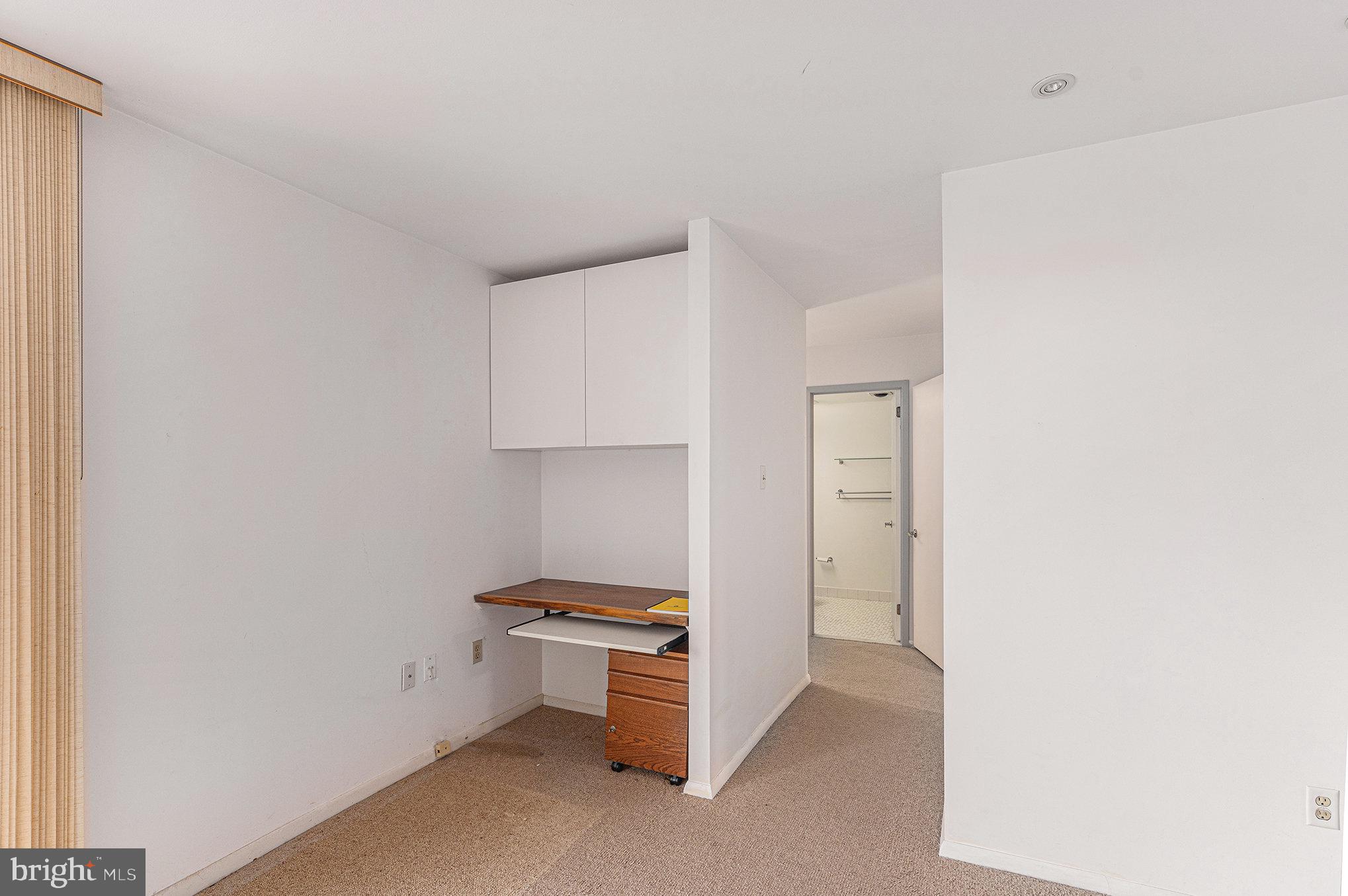 BEAVER HILL - Residential