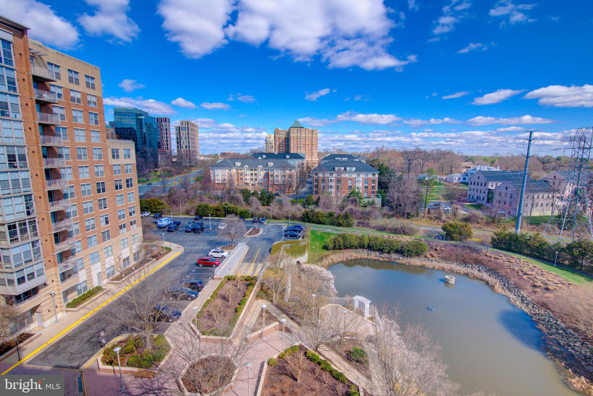 CARLTON HOUSE - Residential
