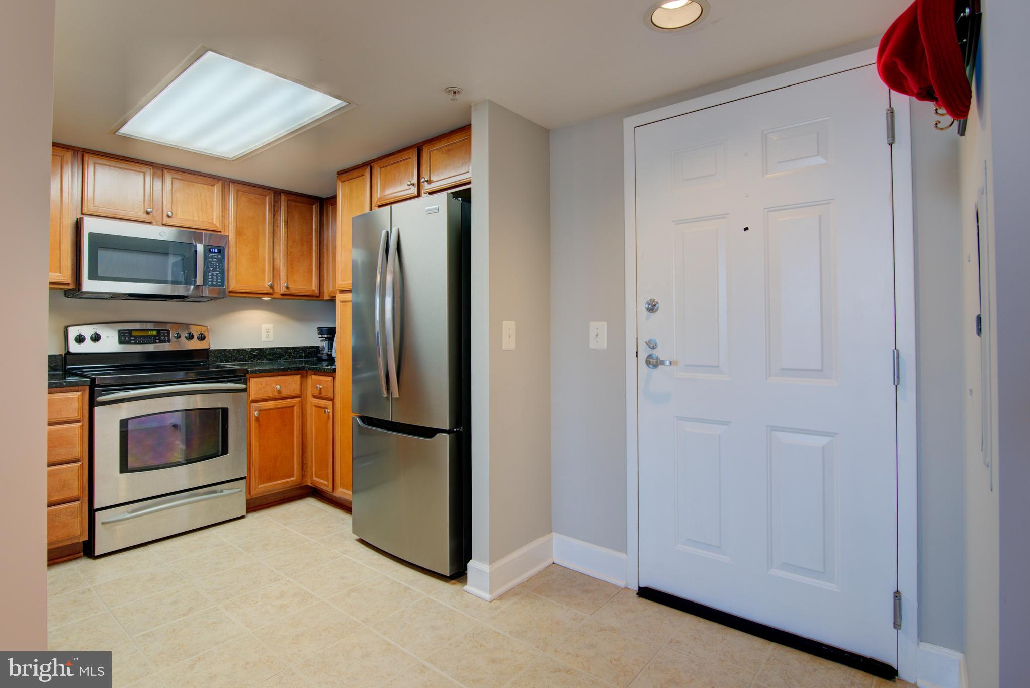 CARLTON HOUSE - Residential