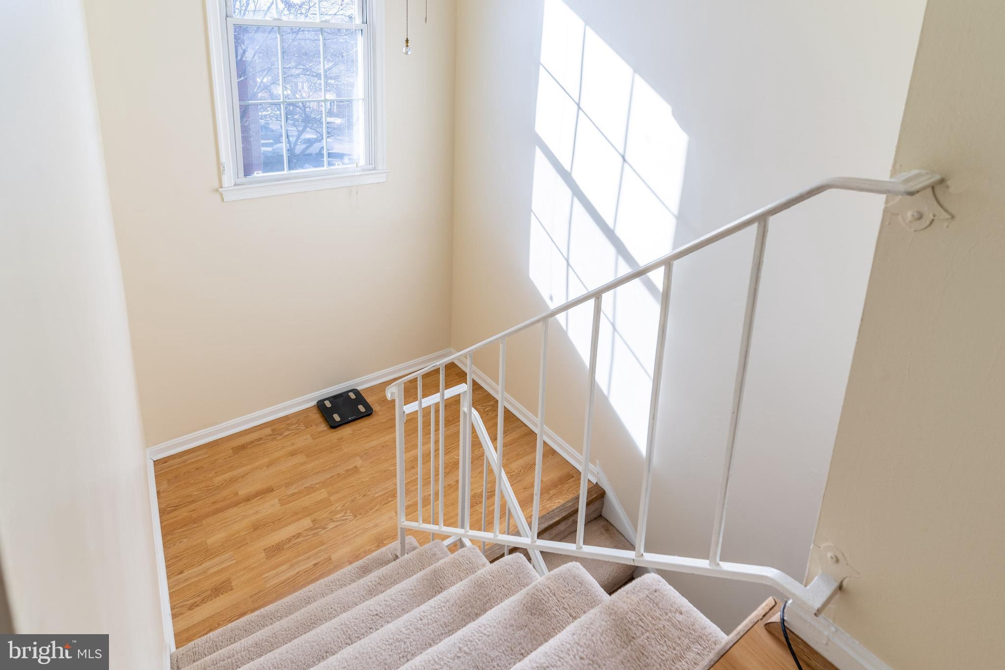 SARATOGA TOWNHOUSES - Residential Lease