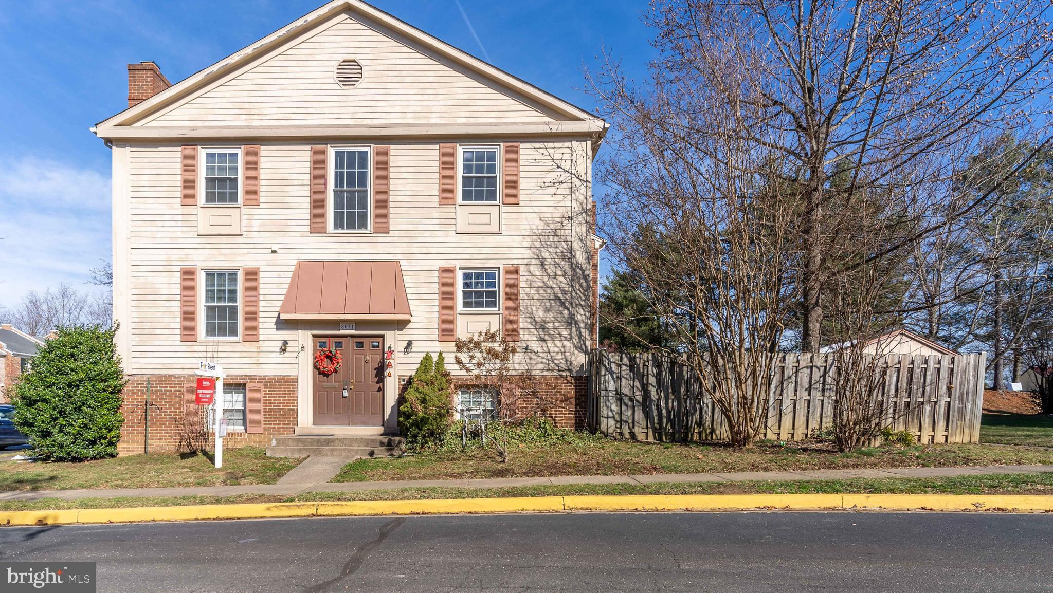 SARATOGA TOWNHOUSES - Residential Lease