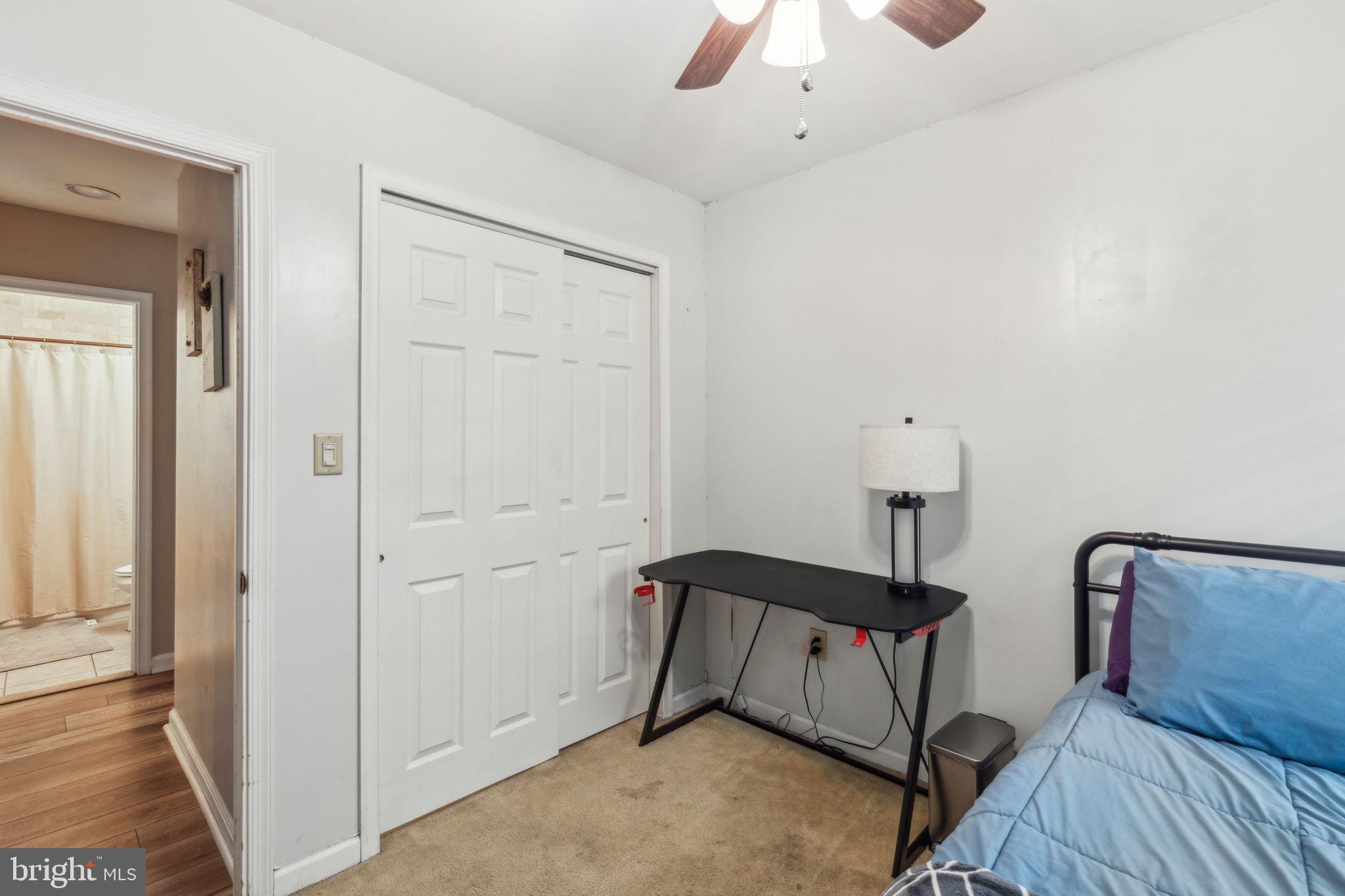 PINEWOOD - Residential Lease