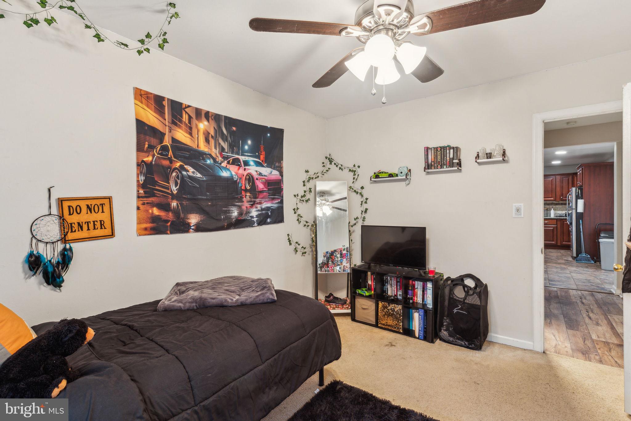 PINEWOOD - Residential Lease
