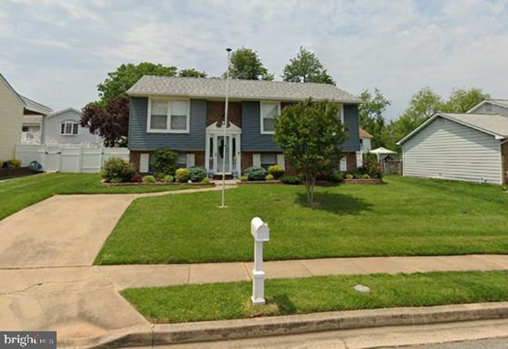 listing image 0