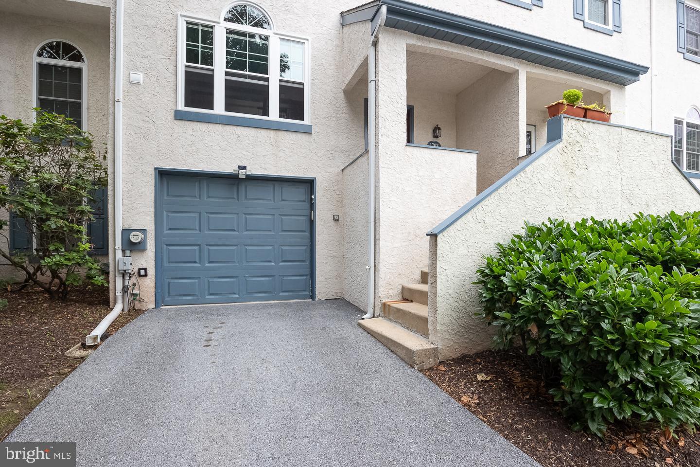 1707 STONEHAM DRIVE 1707