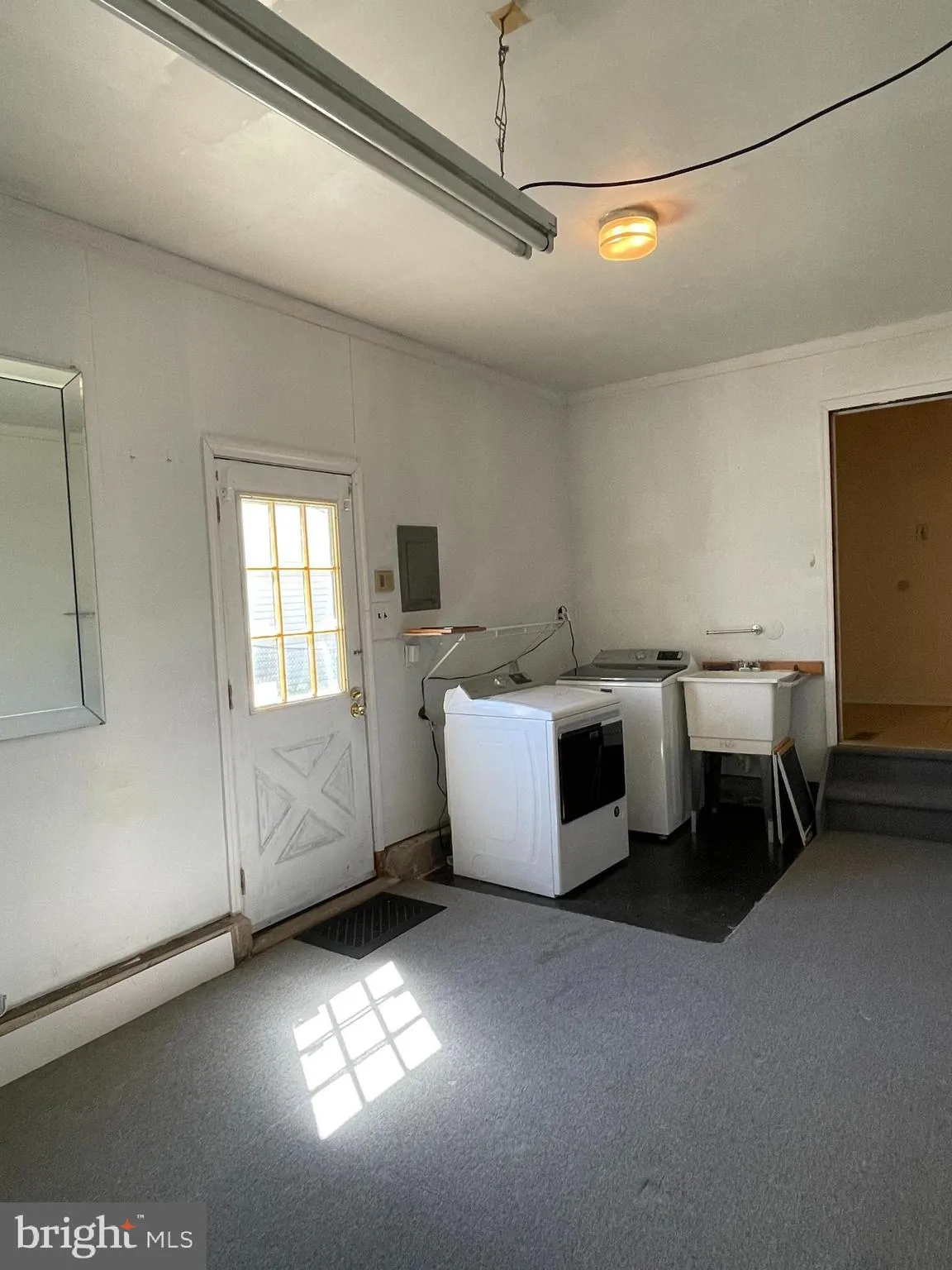 Blackwood, New Jersey 08012, United States, 4 Bedrooms Bedrooms, ,2 BathroomsBathrooms,Residential,Contingent,103677