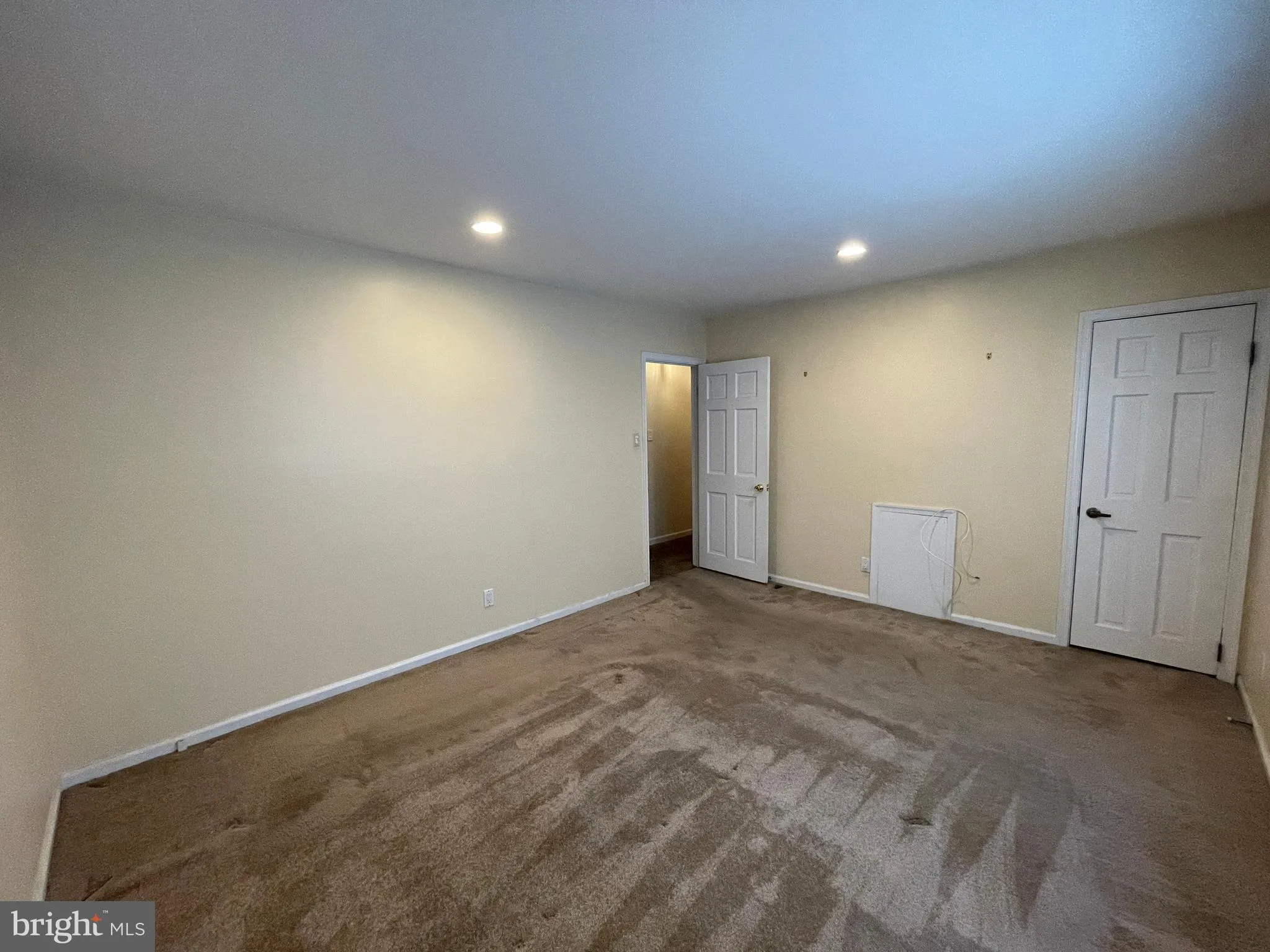 Blackwood, New Jersey 08012, United States, 4 Bedrooms Bedrooms, ,2 BathroomsBathrooms,Residential,Contingent,103677