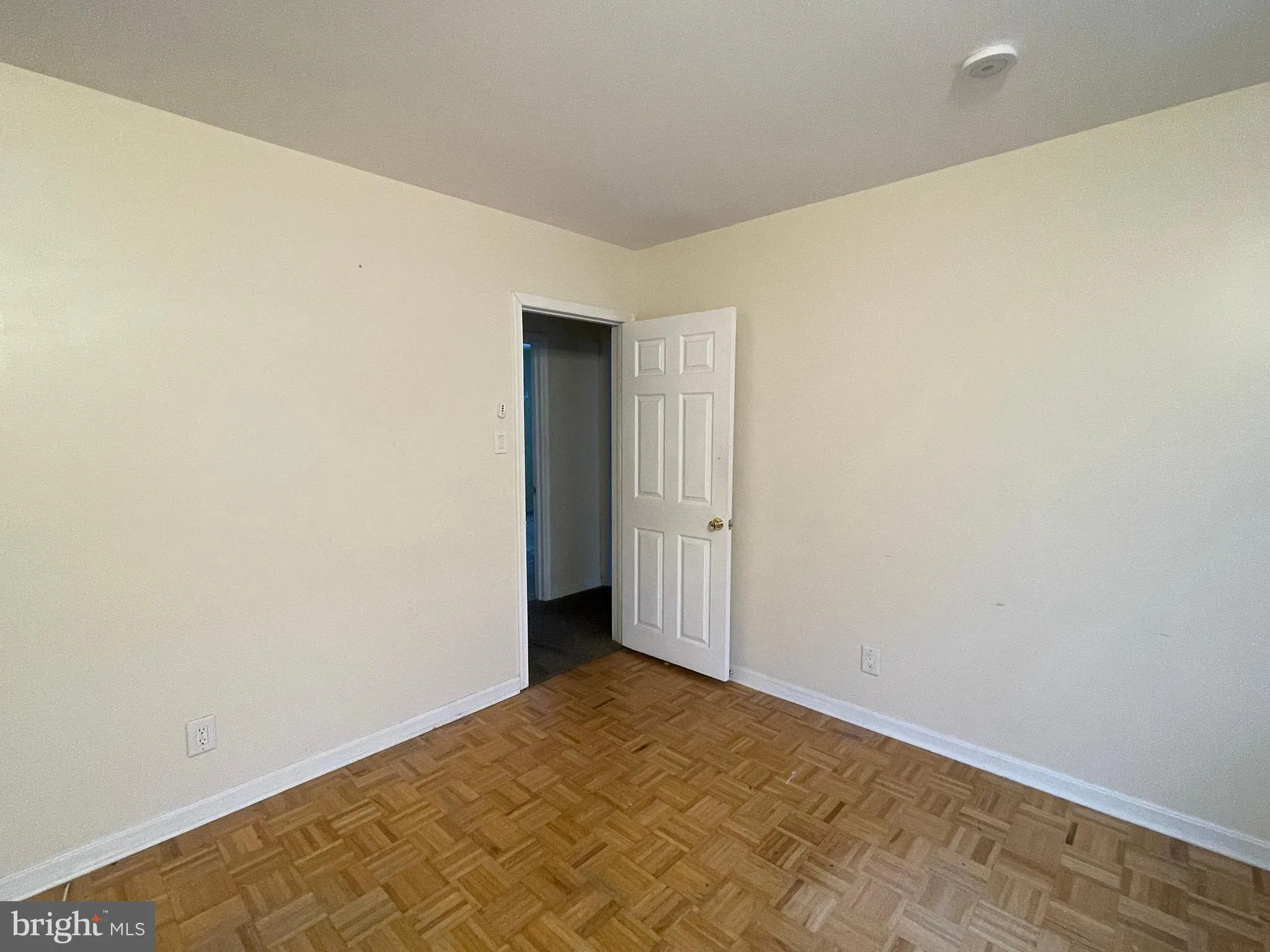 Blackwood, New Jersey 08012, United States, 4 Bedrooms Bedrooms, ,2 BathroomsBathrooms,Residential,Contingent,103677