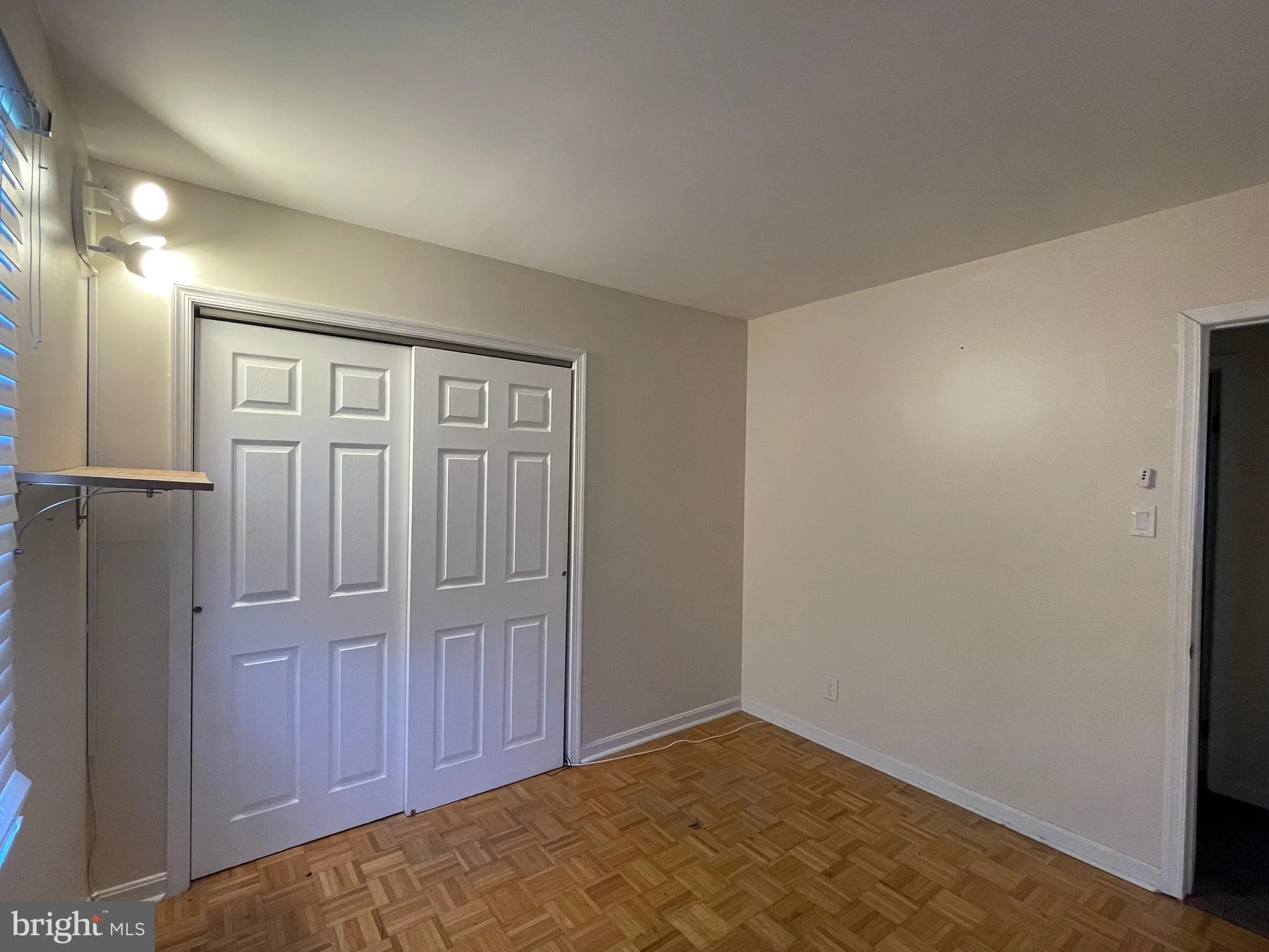 Blackwood, New Jersey 08012, United States, 4 Bedrooms Bedrooms, ,2 BathroomsBathrooms,Residential,Contingent,103677