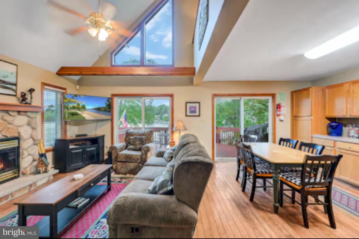 LAKE HARMONY - Residential