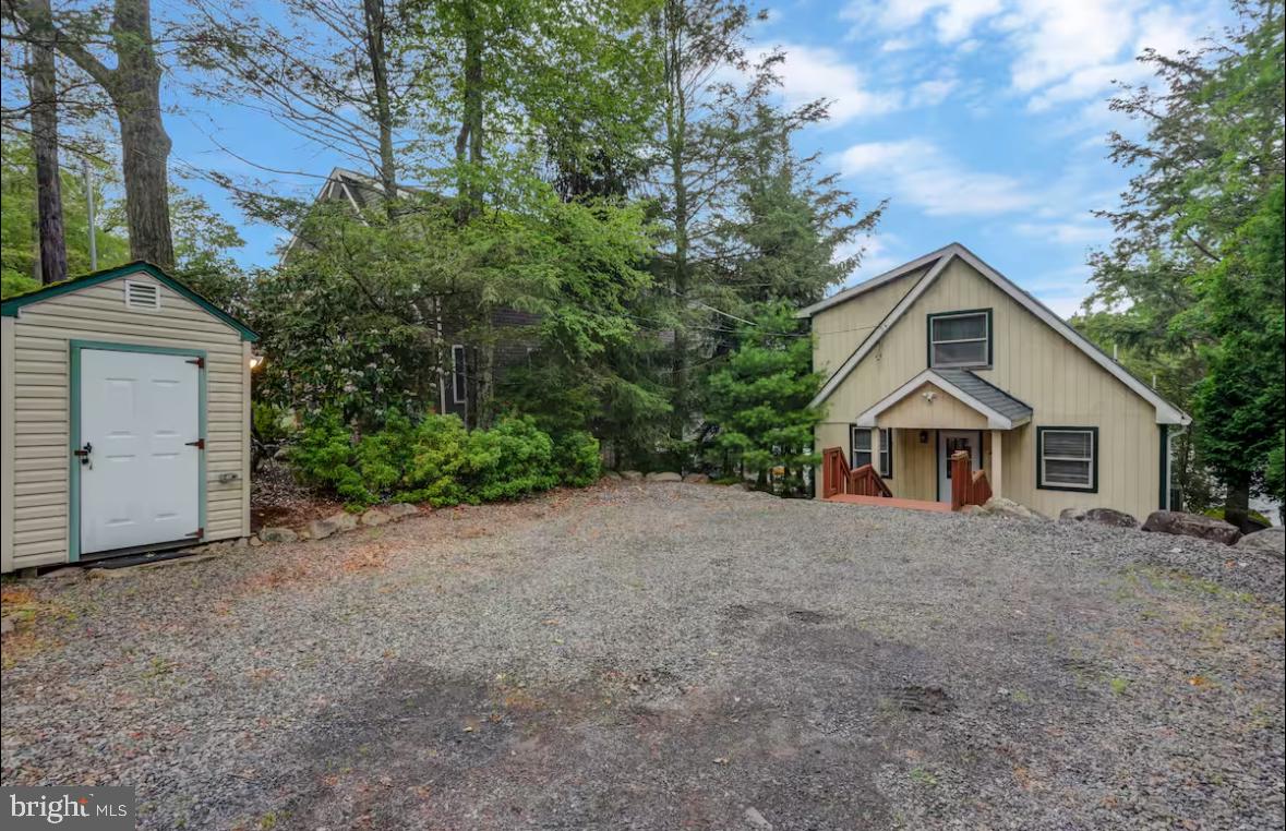 LAKE HARMONY - Residential