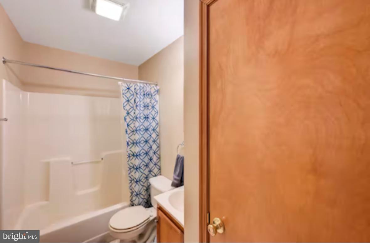 LAKE HARMONY - Residential