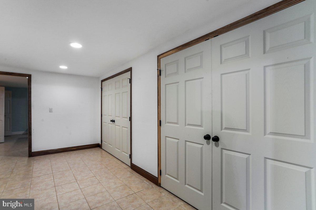 MARLOWE WOODS - Residential