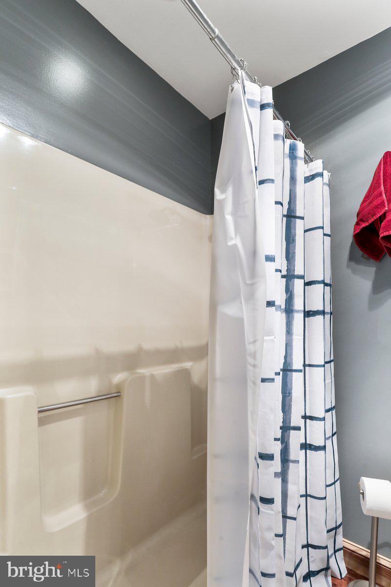 MARLOWE WOODS - Residential