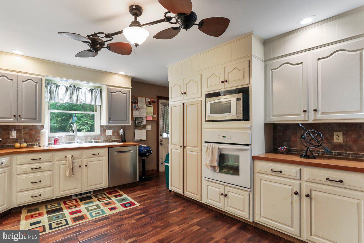 MARLOWE WOODS - Residential