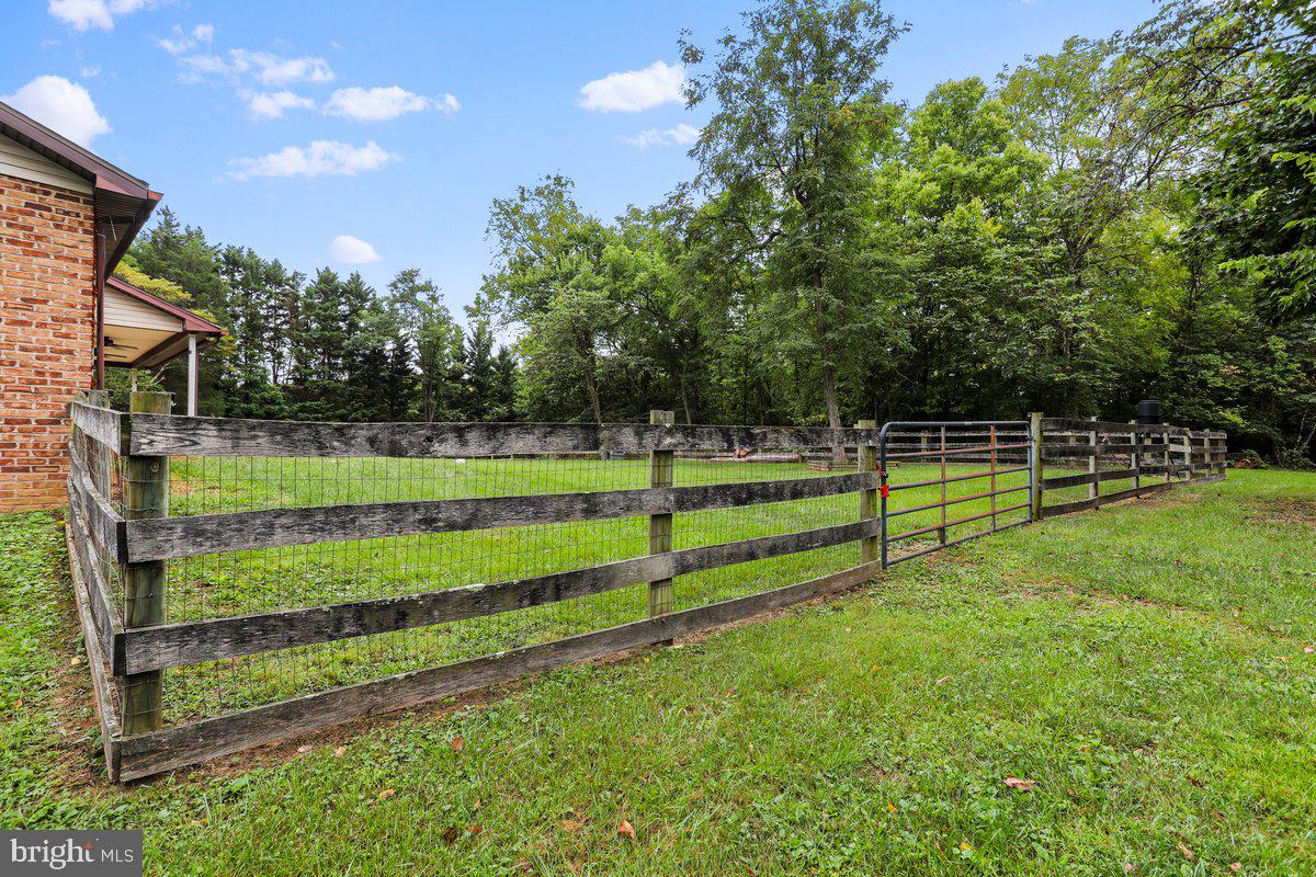 MARLOWE WOODS - Residential