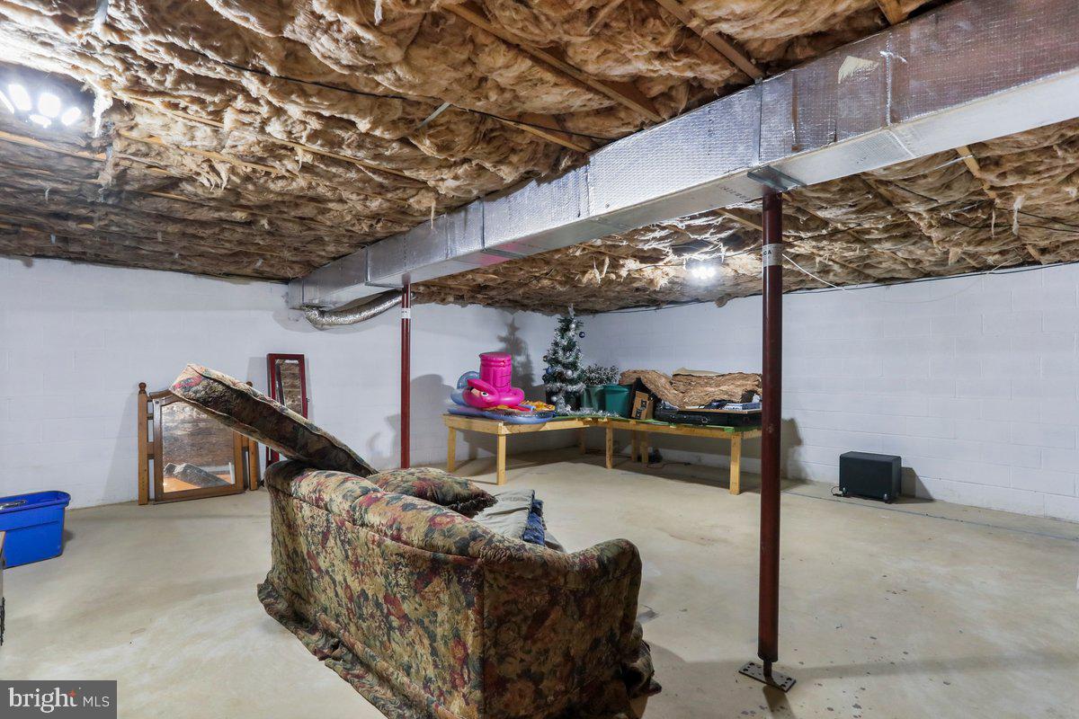 MARLOWE WOODS - Residential