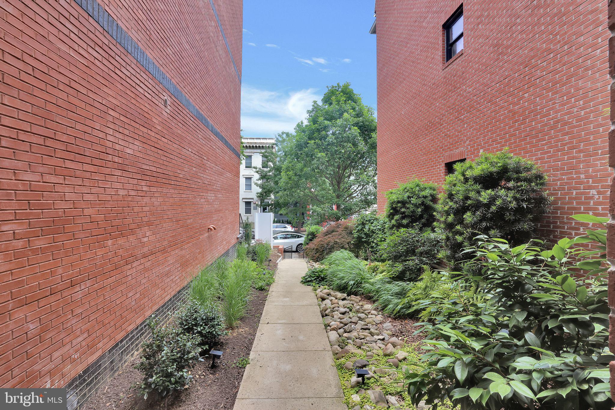 1412 5TH STREET NW 301