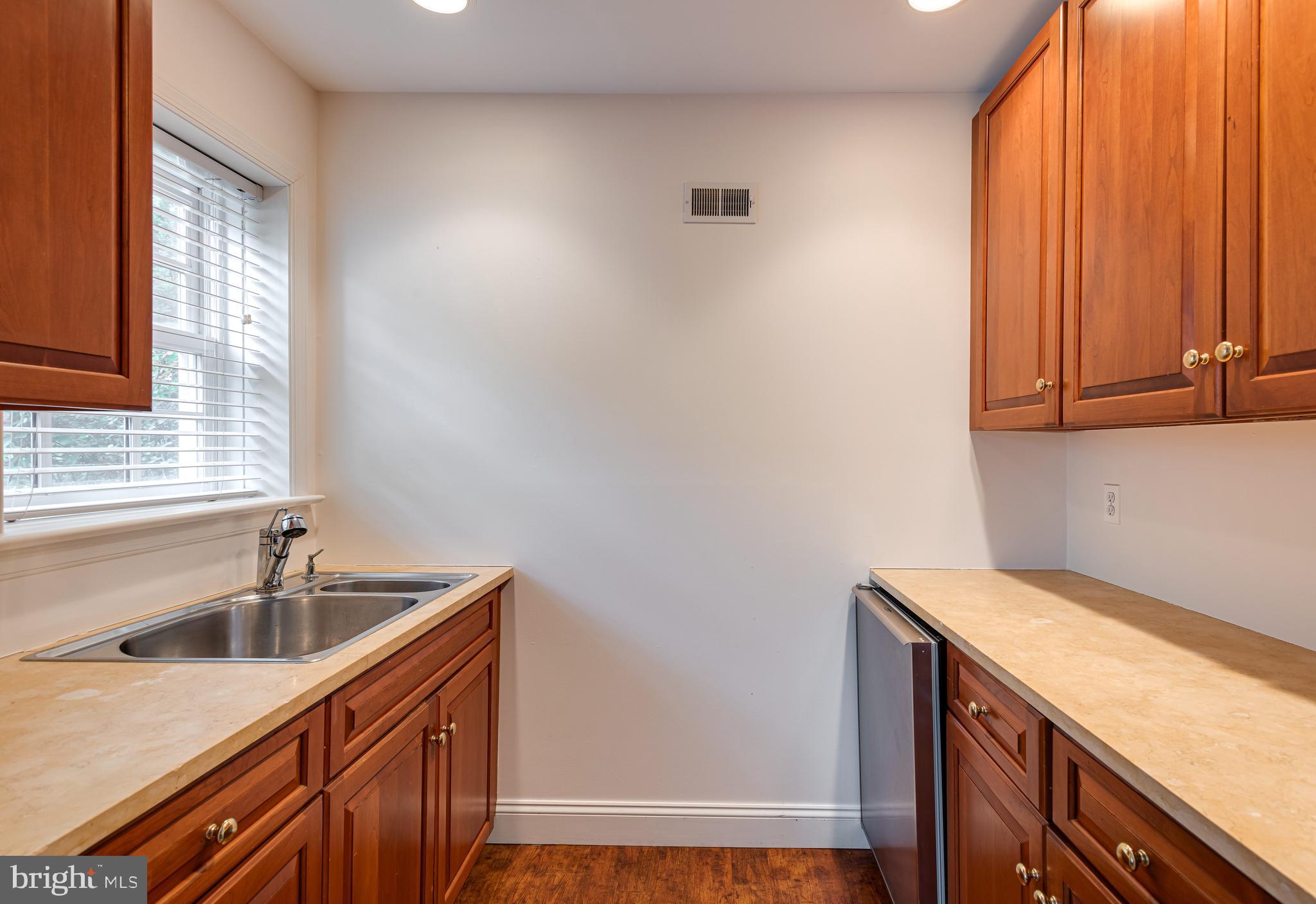 BRYN MAWR - Residential