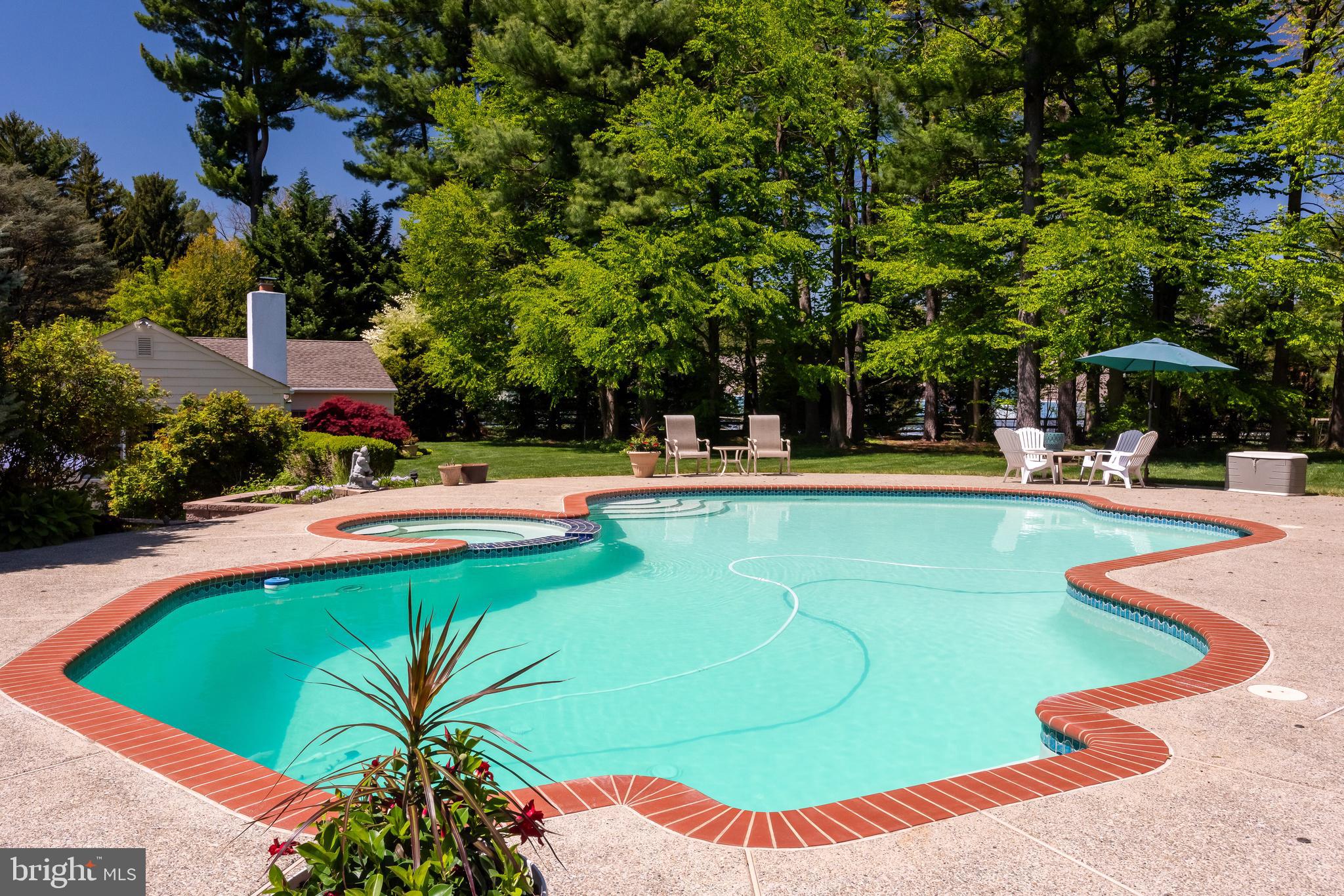 BRYN MAWR - Residential