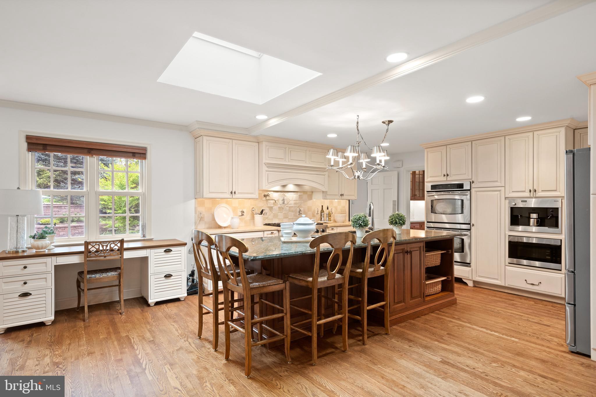 BRYN MAWR - Residential