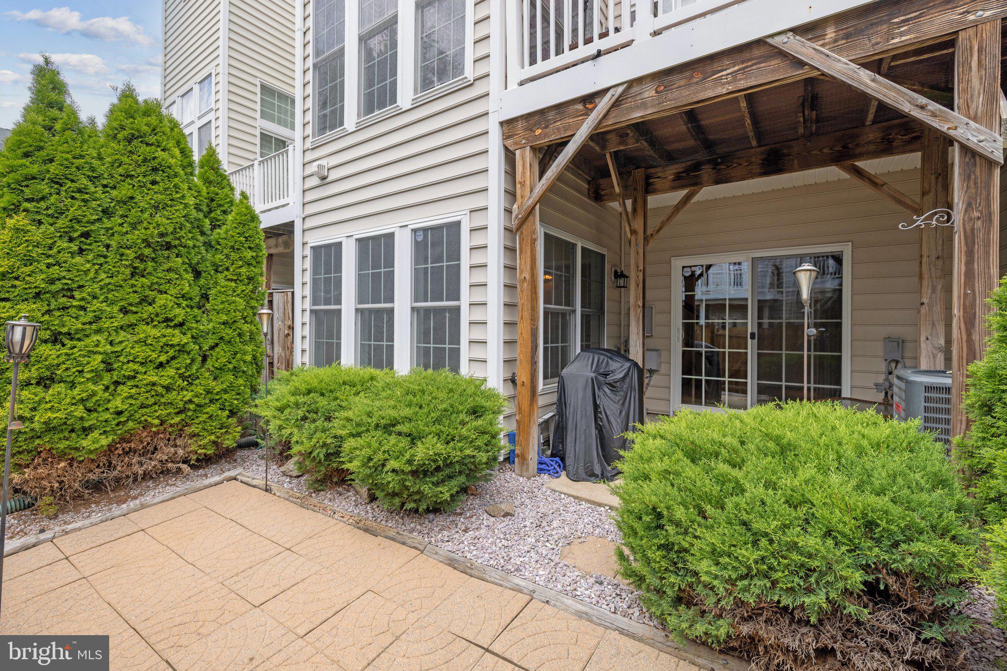 POTOMAC CLUB - Residential