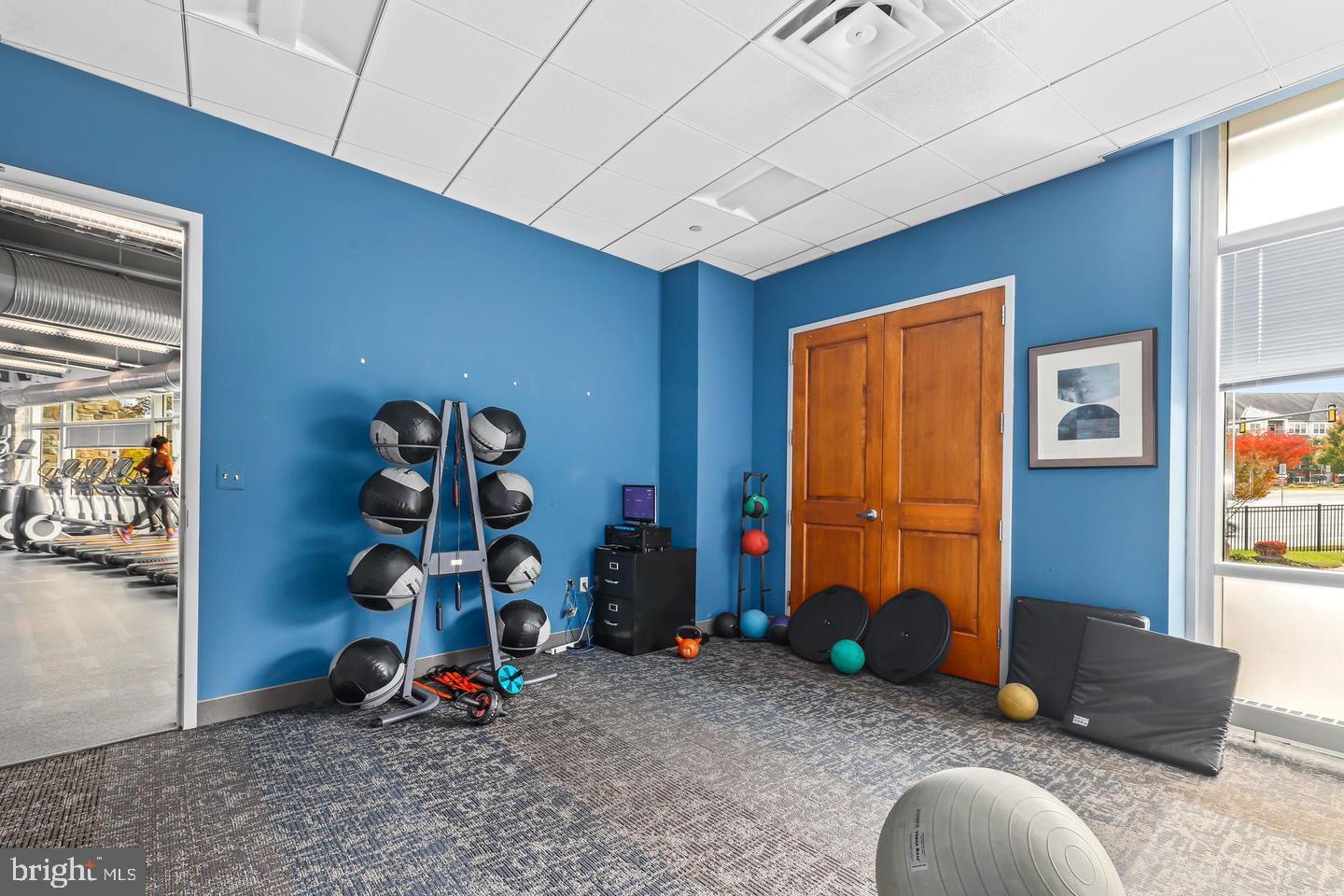 POTOMAC CLUB - Residential