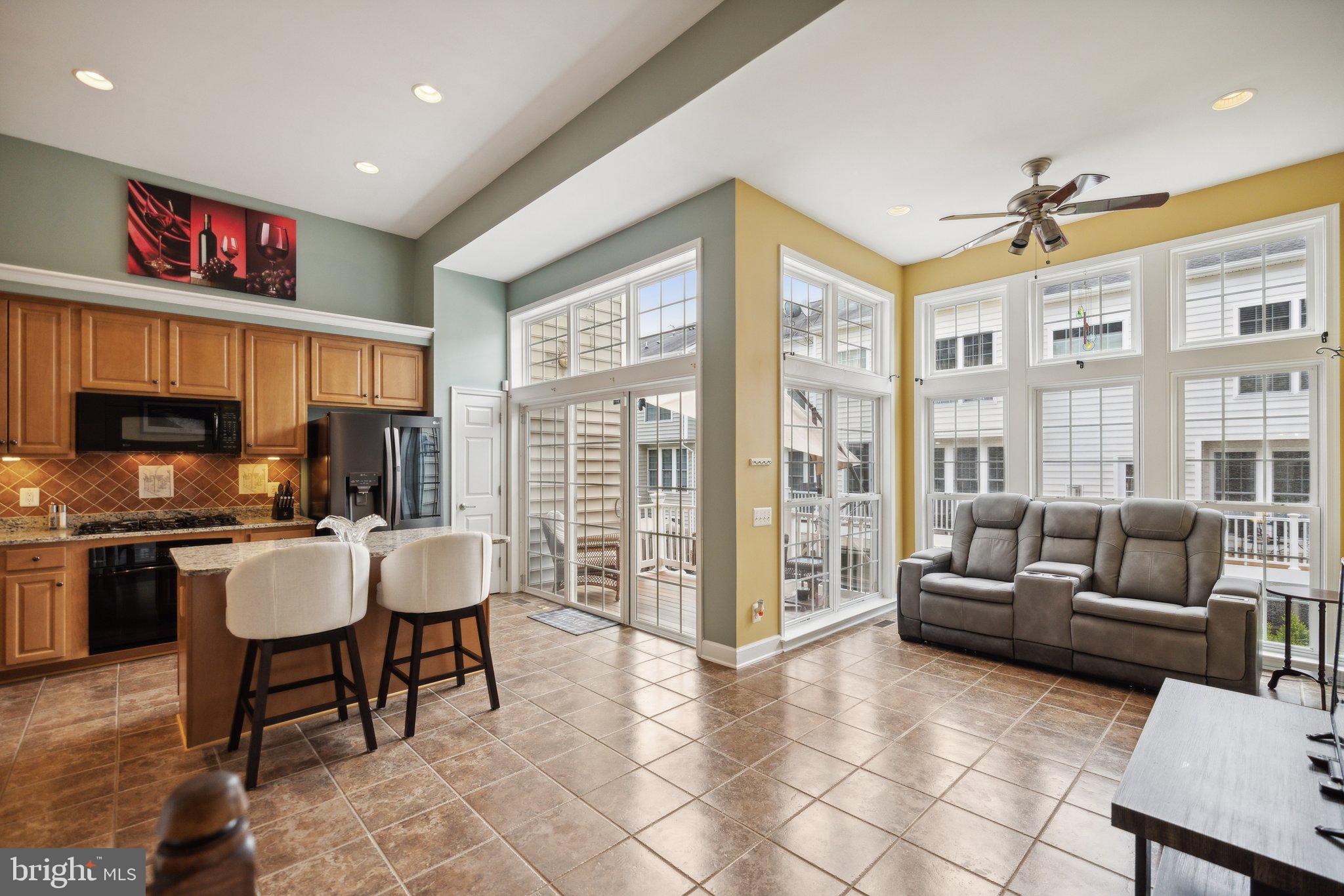 POTOMAC CLUB - Residential