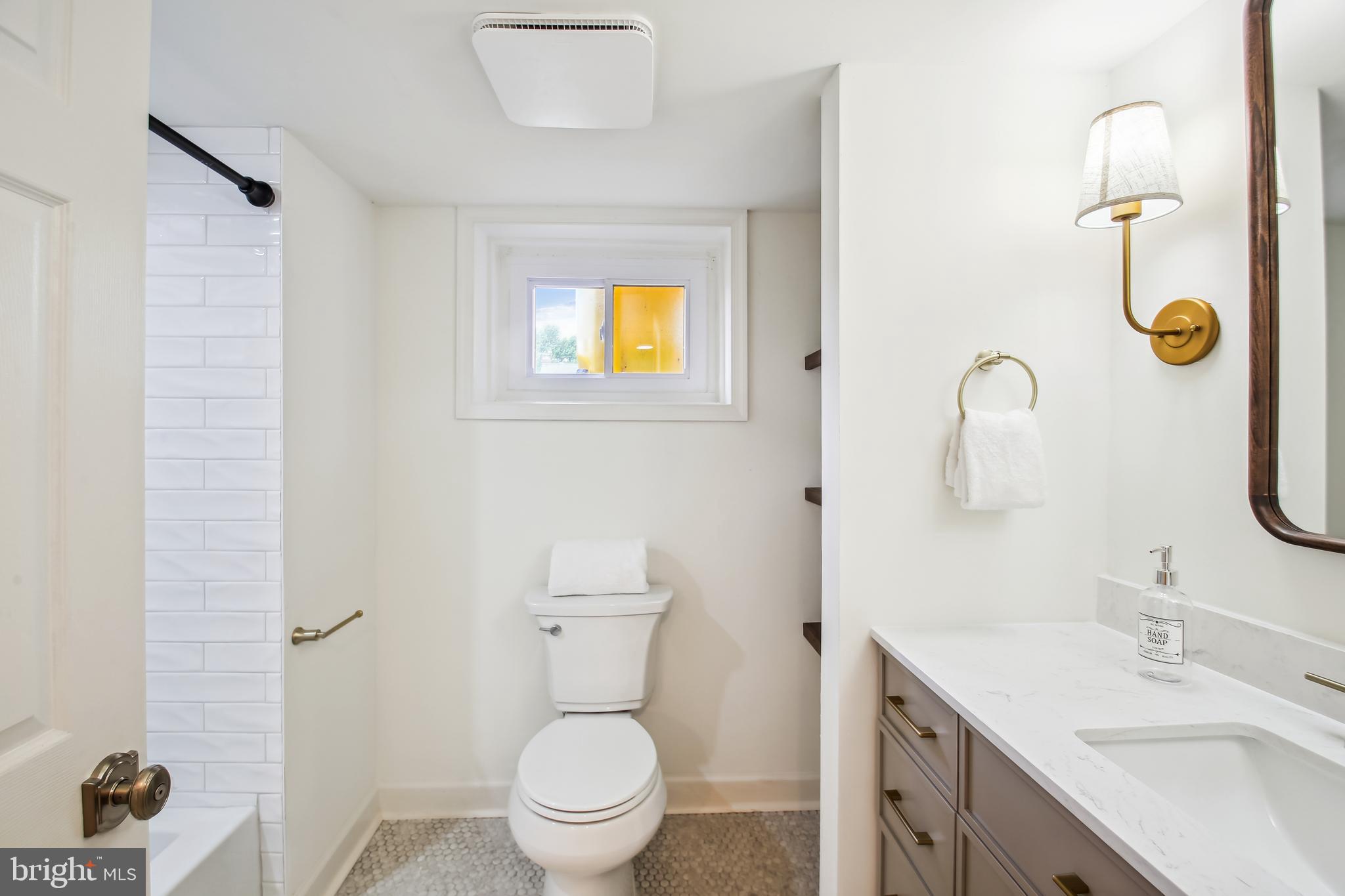 CURTIS HEIGHTS - Residential