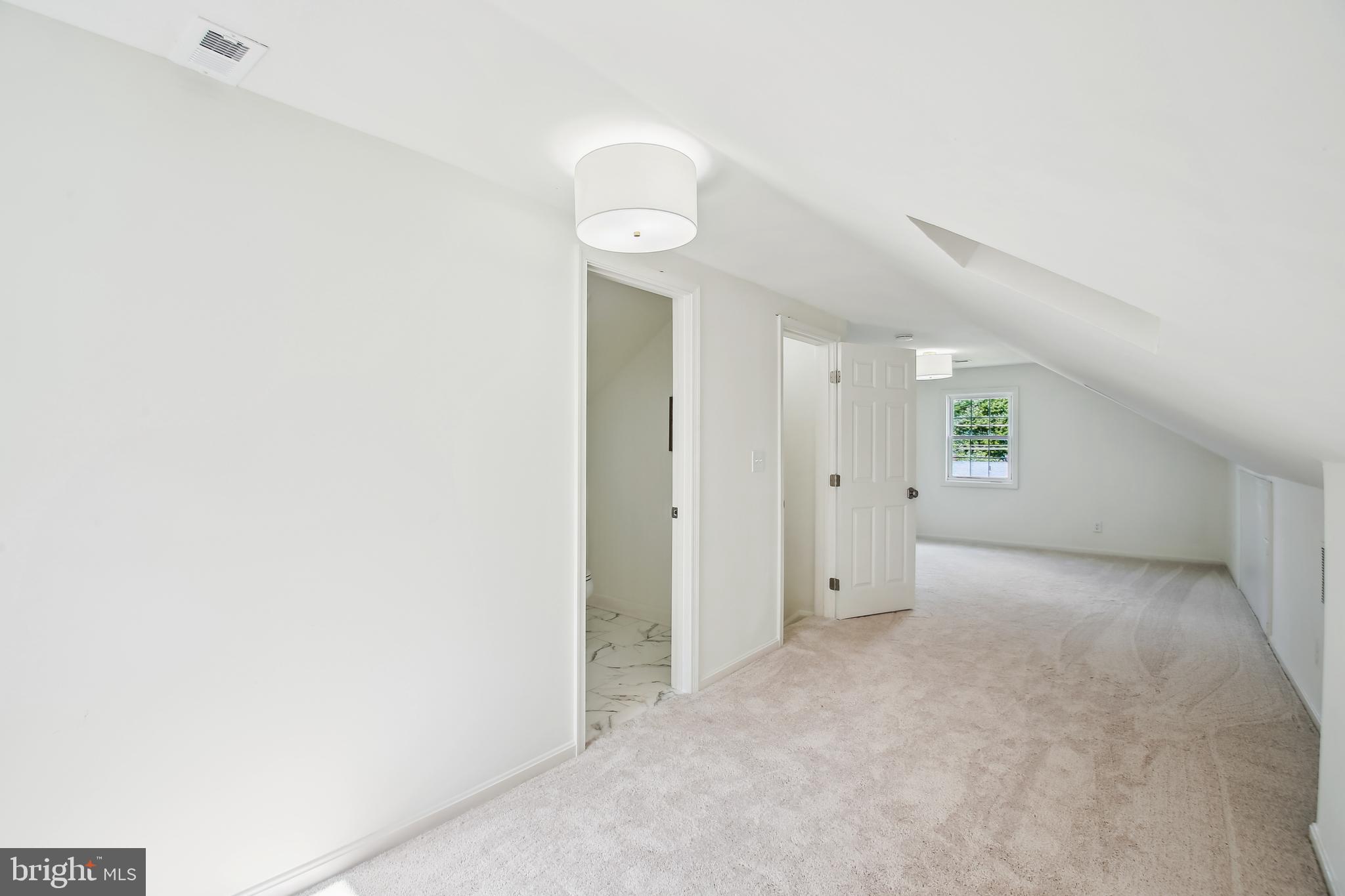 CURTIS HEIGHTS - Residential