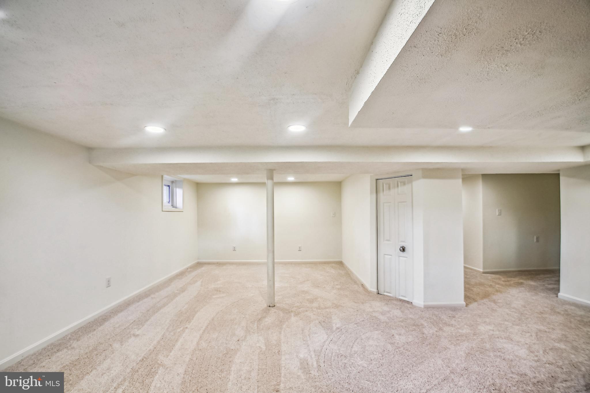 CURTIS HEIGHTS - Residential