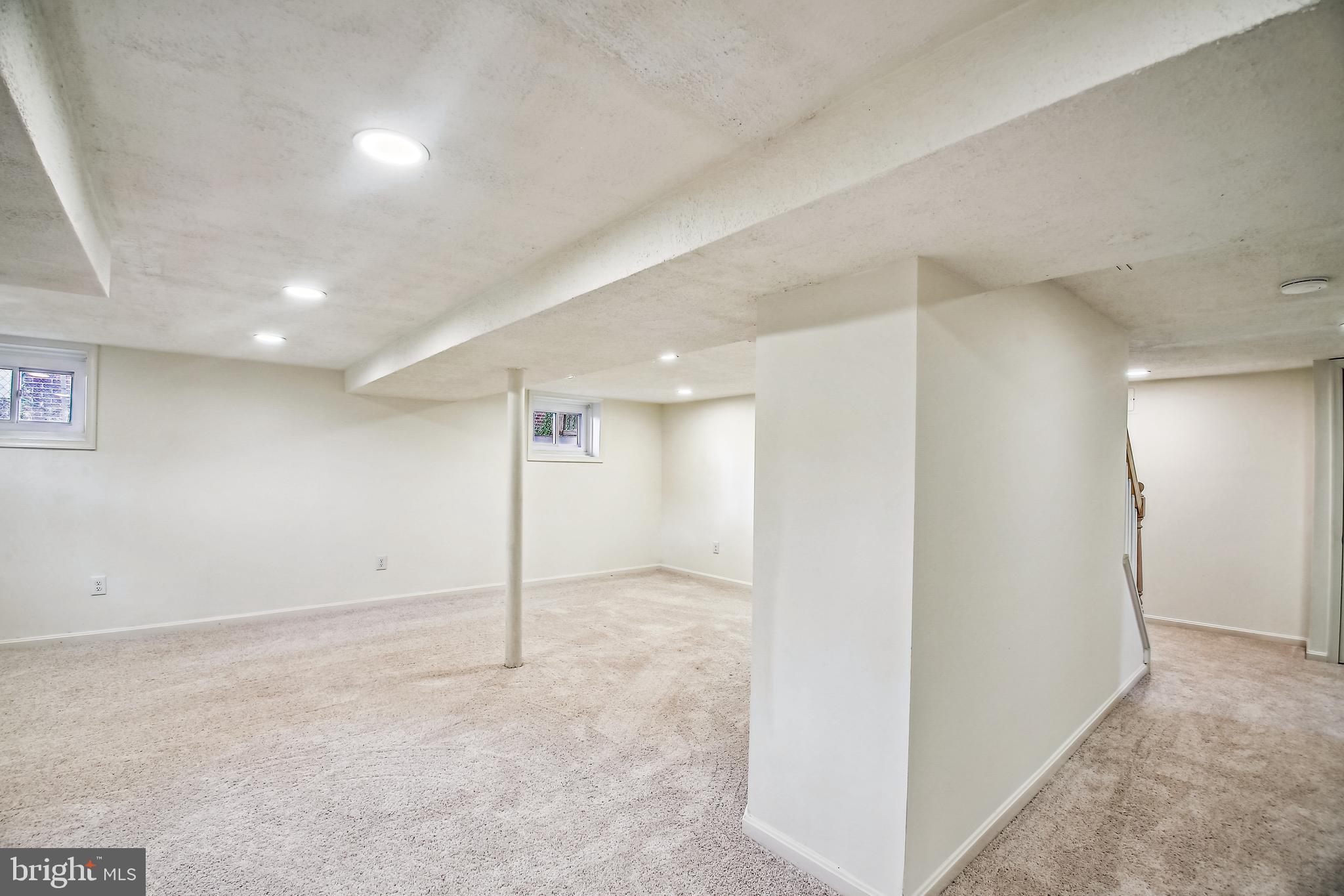 CURTIS HEIGHTS - Residential