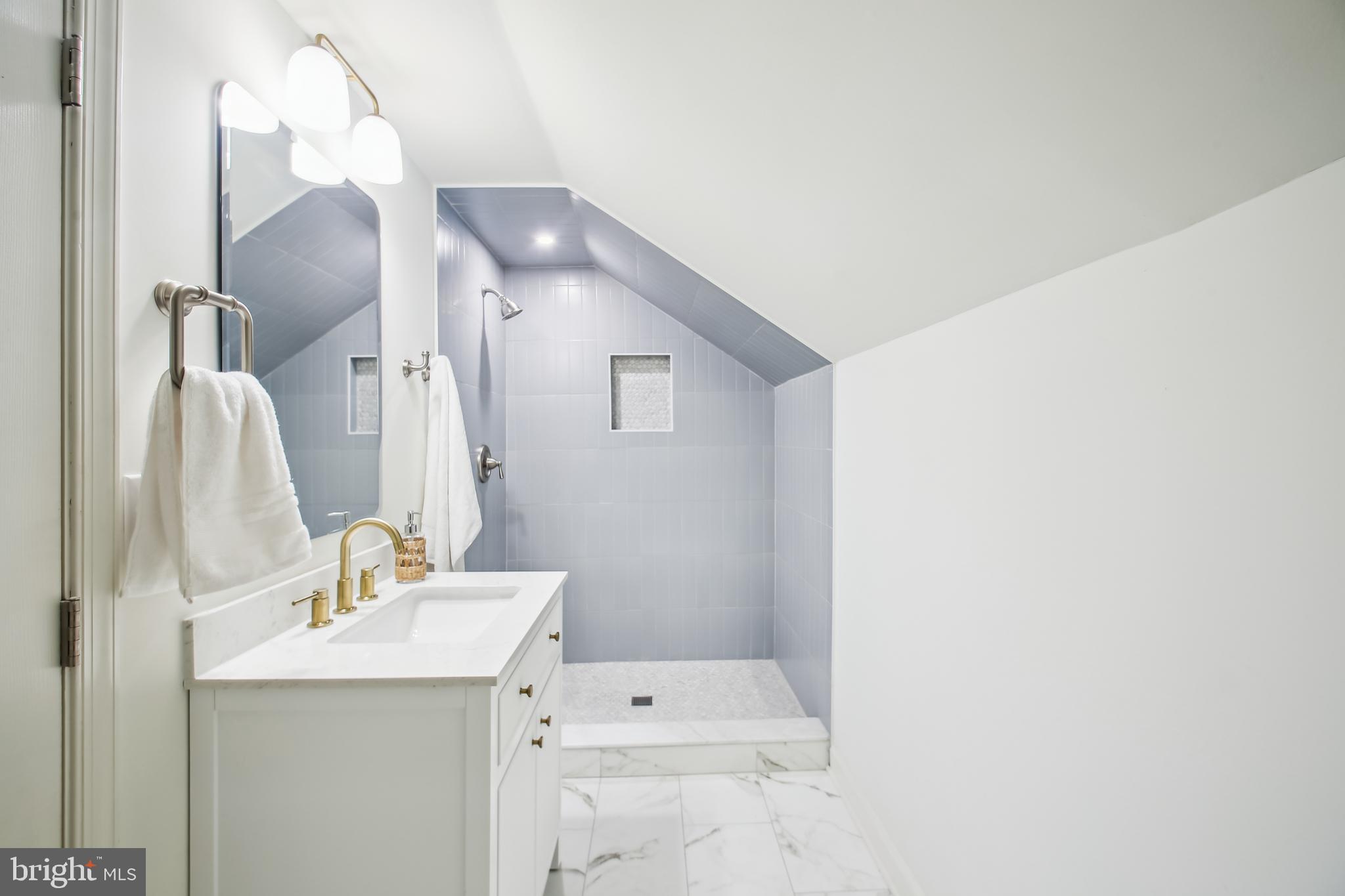 CURTIS HEIGHTS - Residential