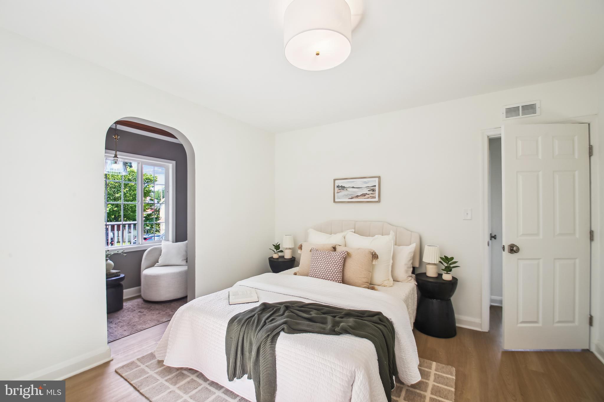 CURTIS HEIGHTS - Residential