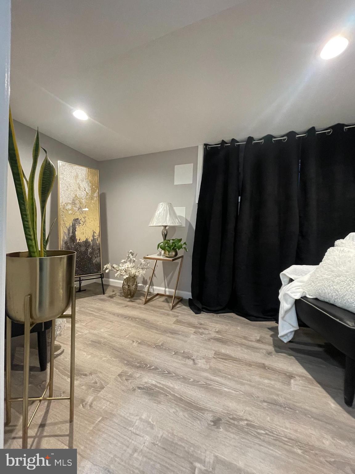 COPPIN HEIGHTS - Residential