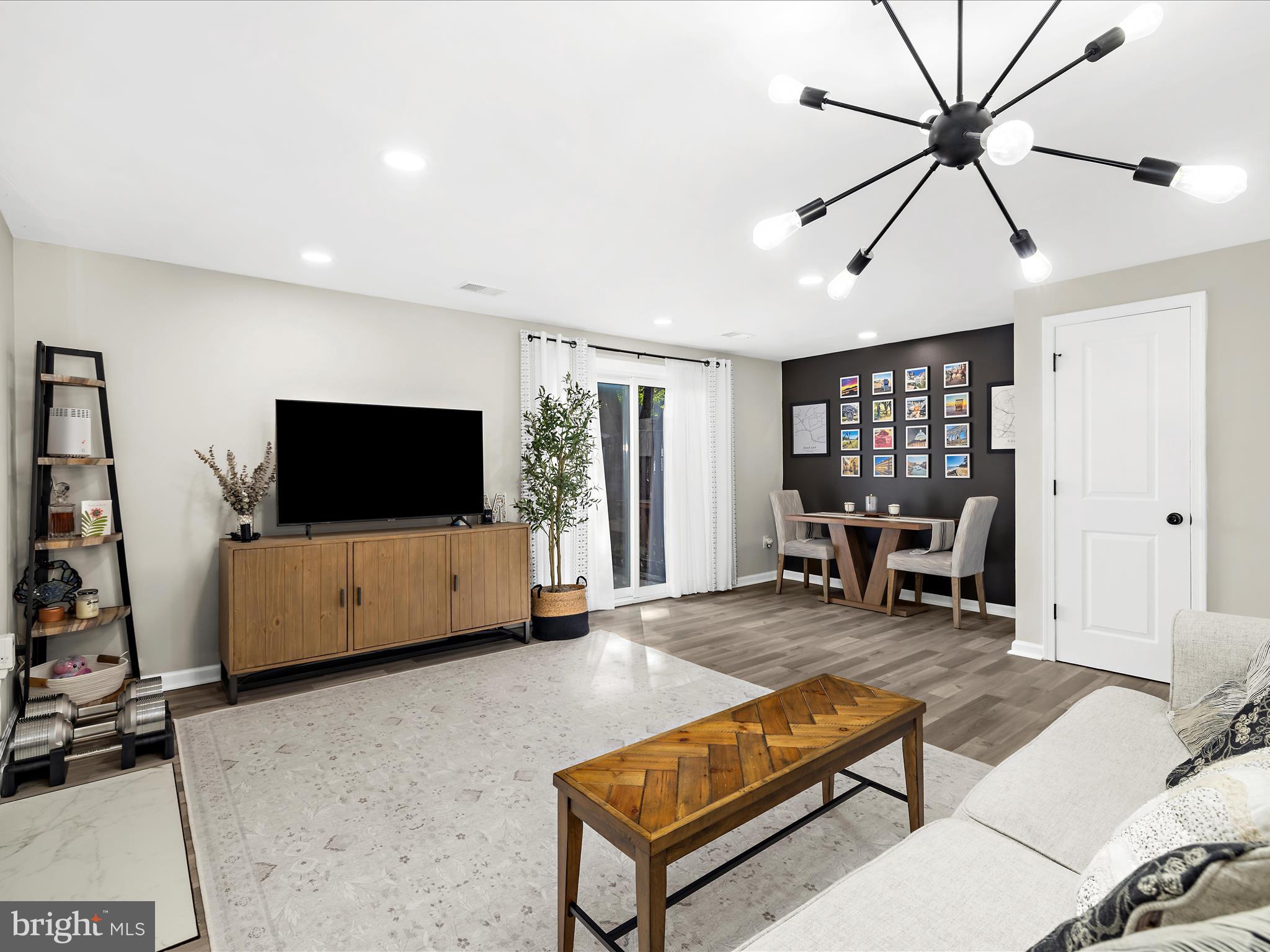 OWEN BROWN ESTATES - Residential